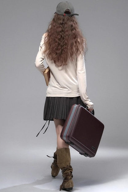 Sand Rose Large Neckline Sunscreen T-Shirt