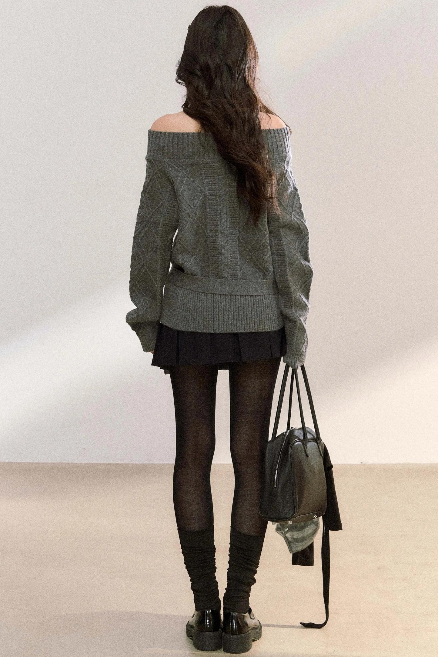 One-Shoulder Bow Knit Top