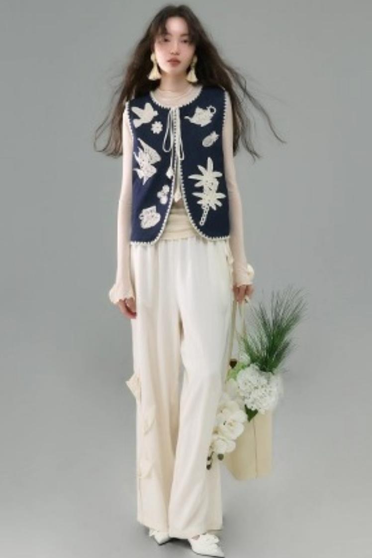 Three-Dimensional Calla Lily Linen Blend Wide-Leg Pants