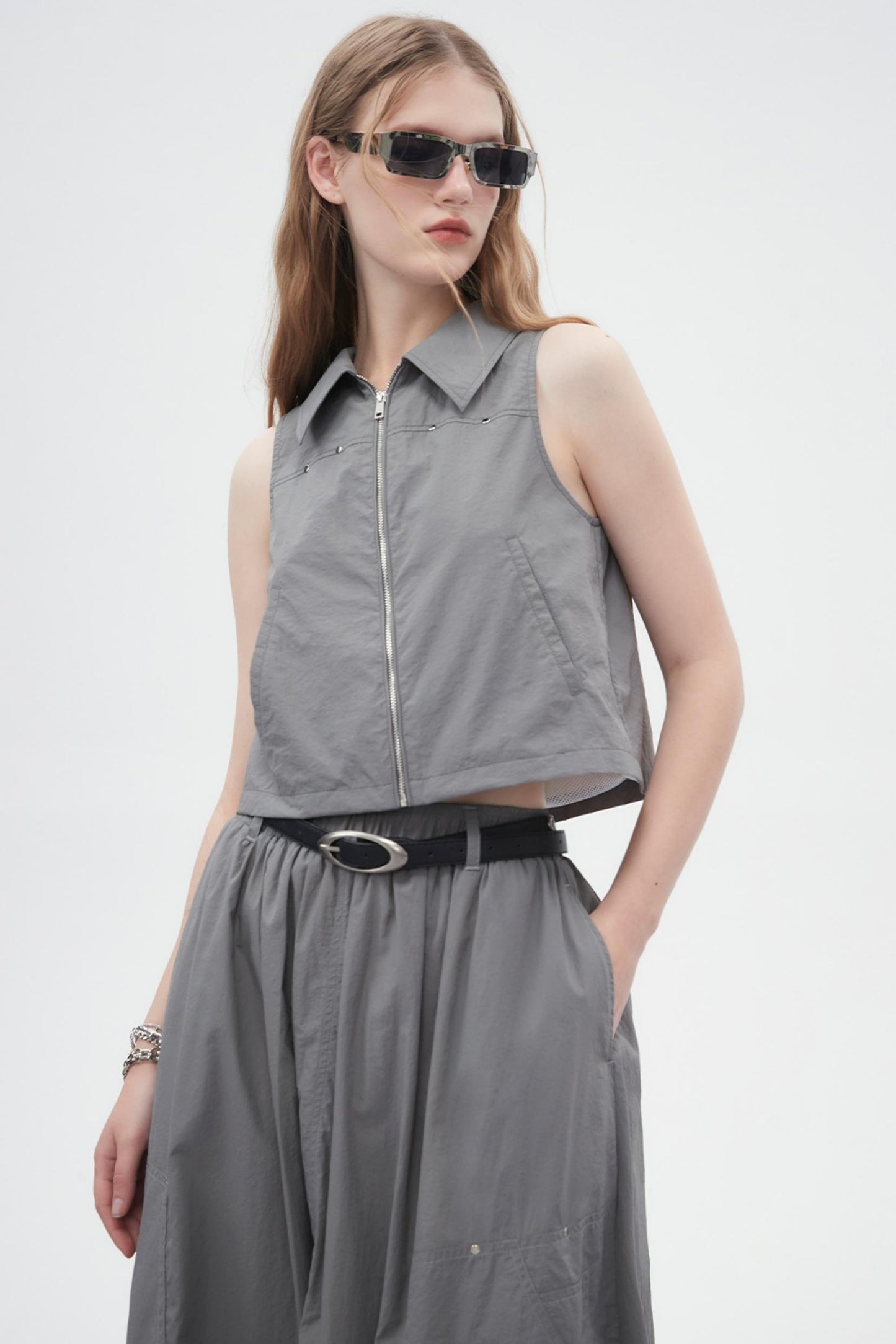 Loose Fit Lapel Sleeveless Top