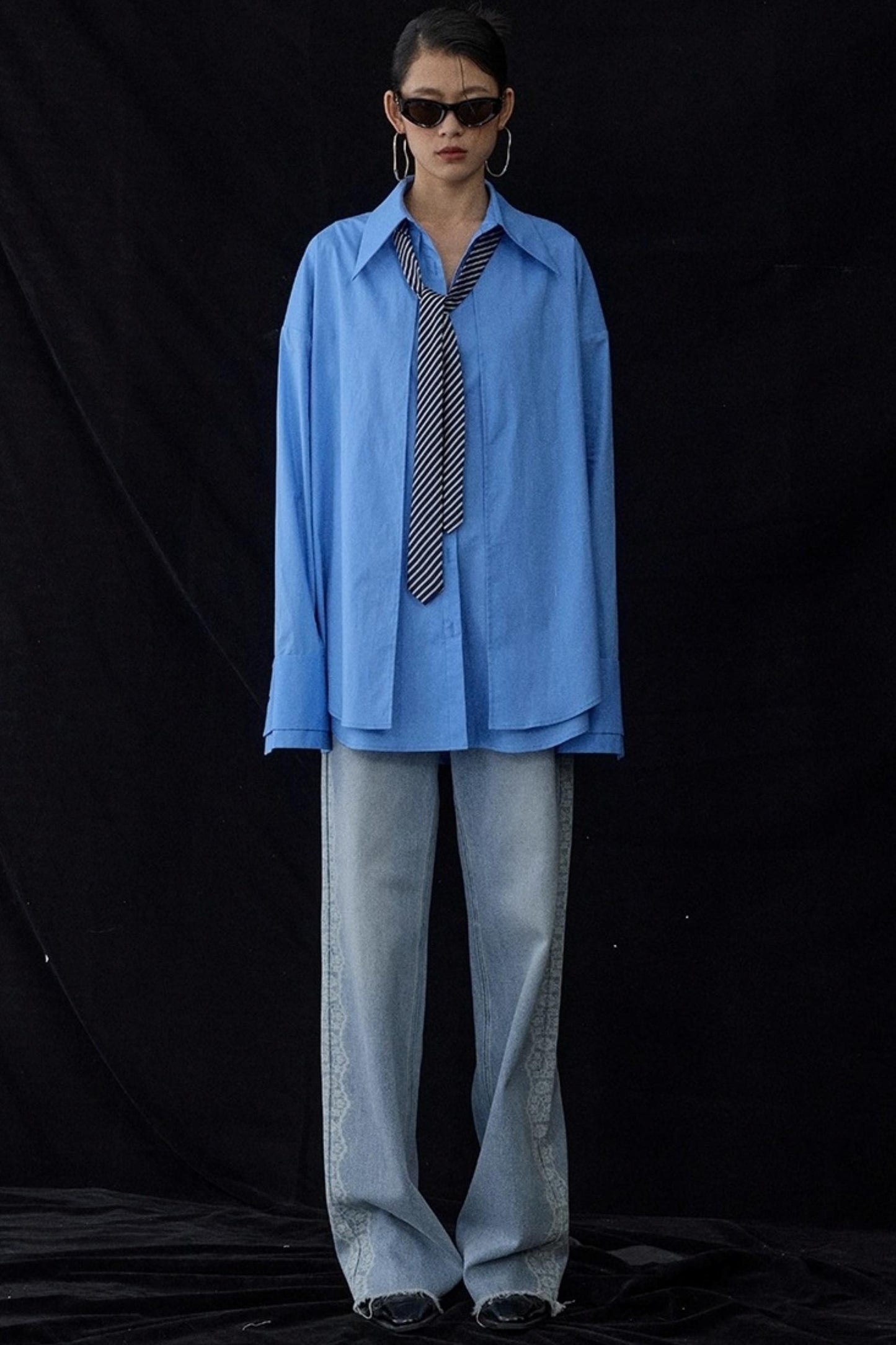 Blue Pointed Long-Sleeved Shirt