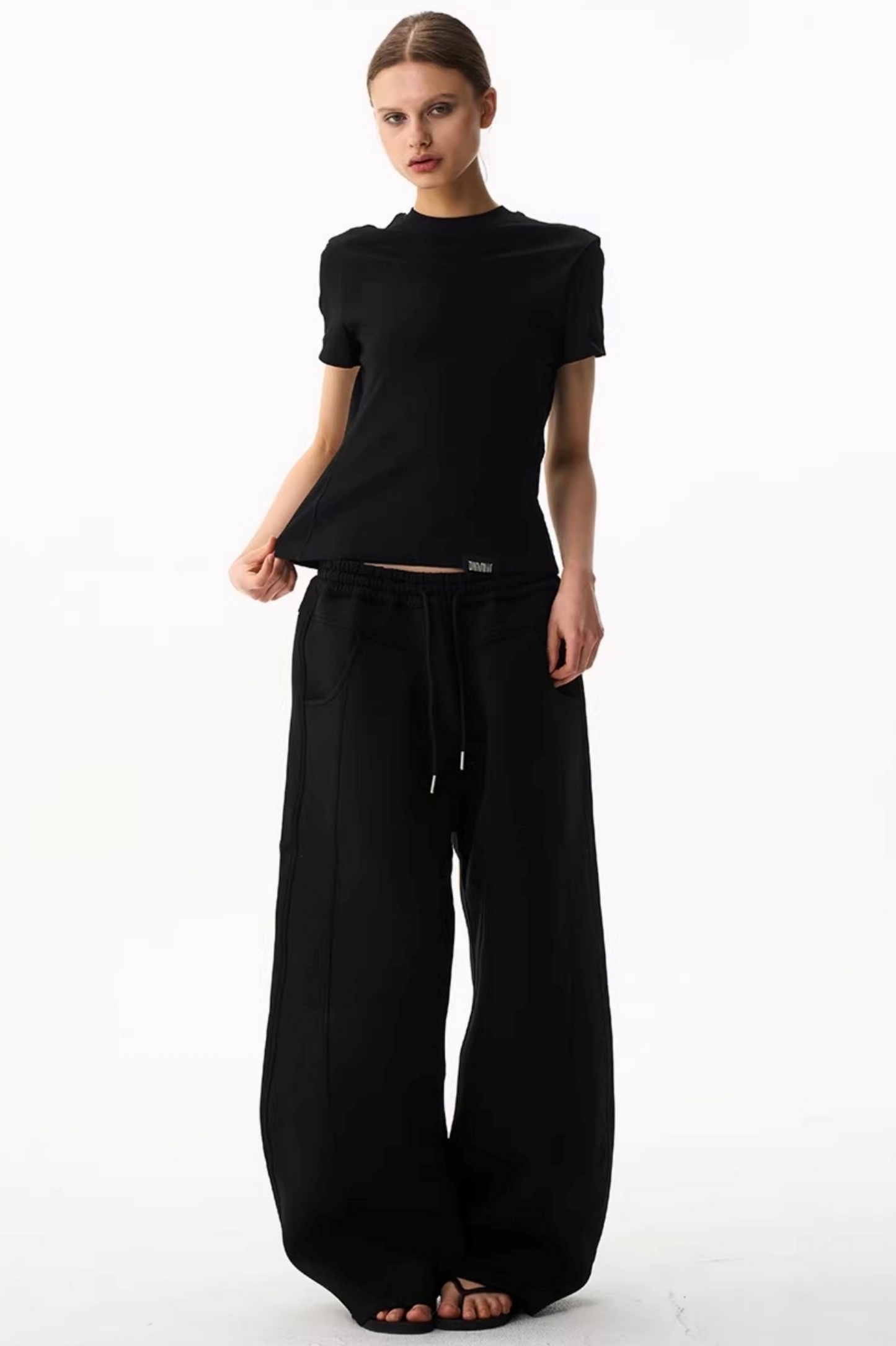 Solid Color Slim-Fit T-Shirt