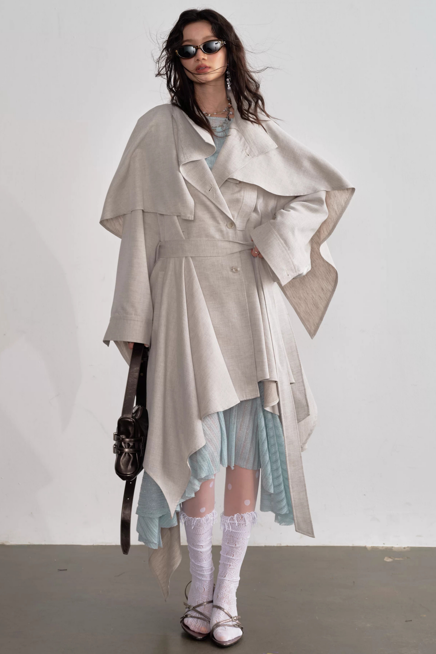Naturleinen-Trenchcoat