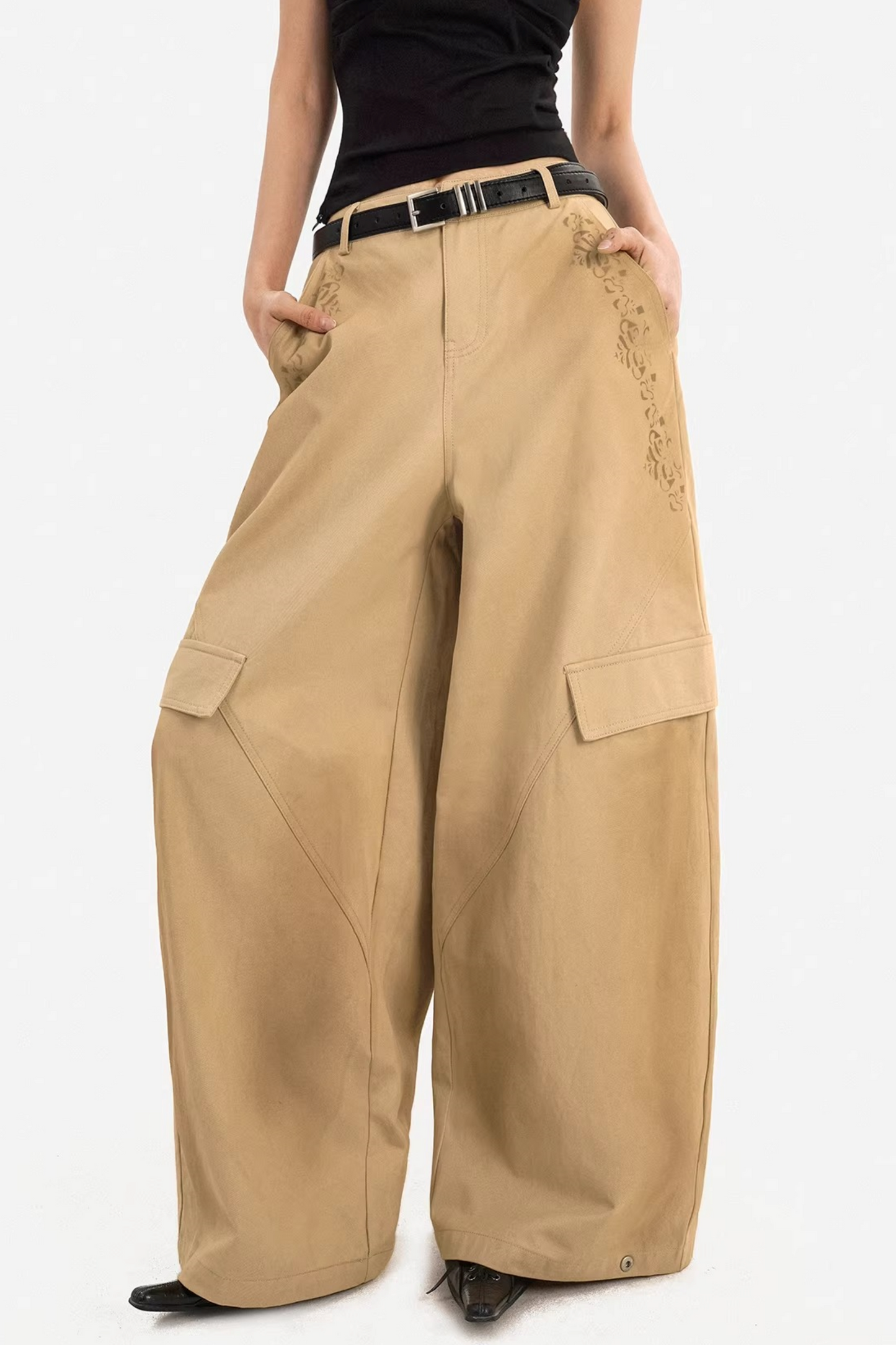 Light Retro Wide-Leg Pants