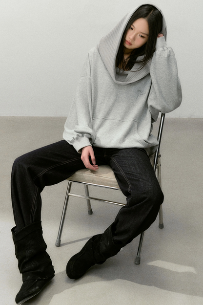비대칭 후드 스웨터