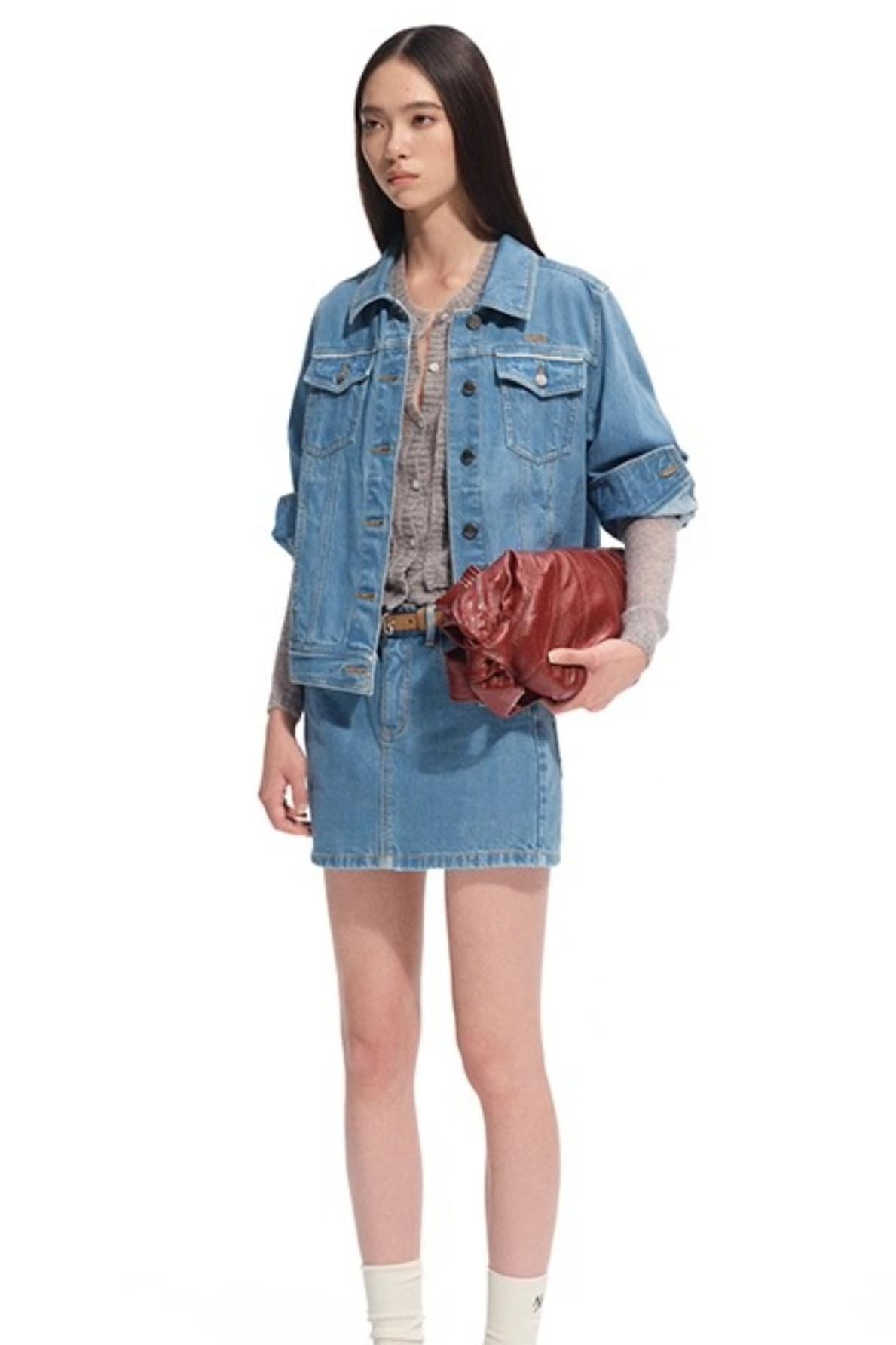 Red-eared Modern Denim Skirt