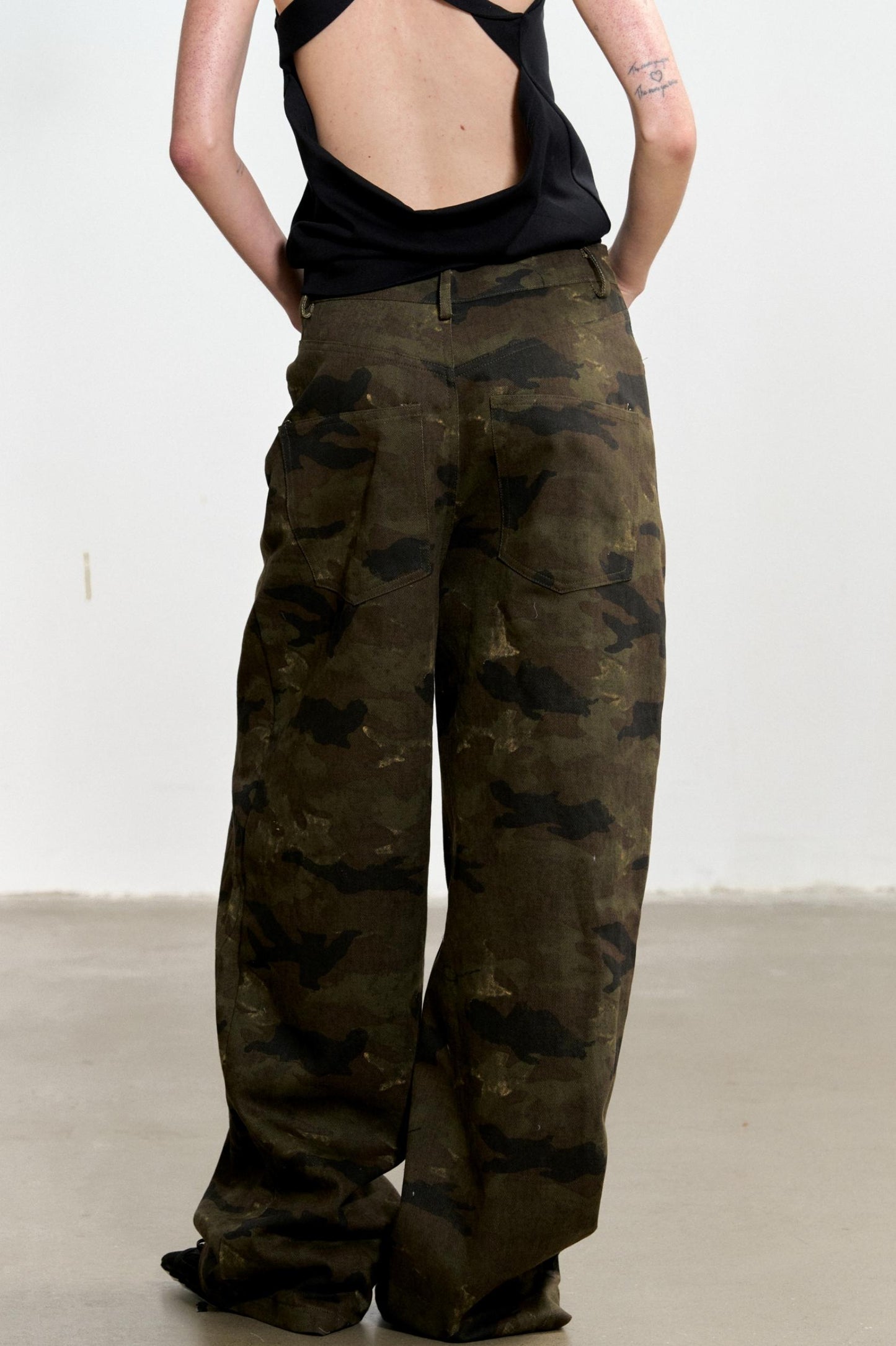 Vintage Camouflage Wide-Leg Jeans