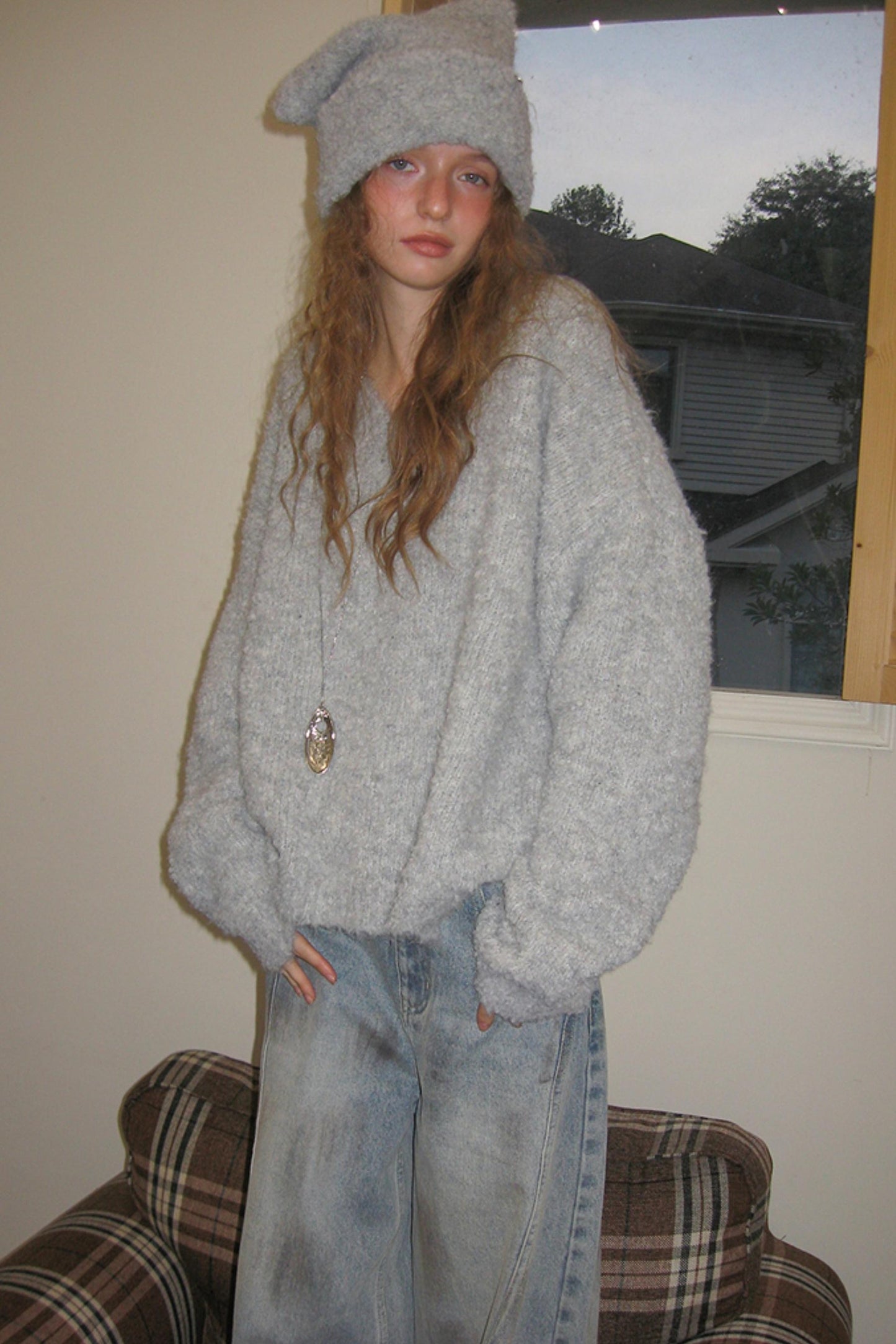 Gray Knit V-Neck Sweater Hat Set