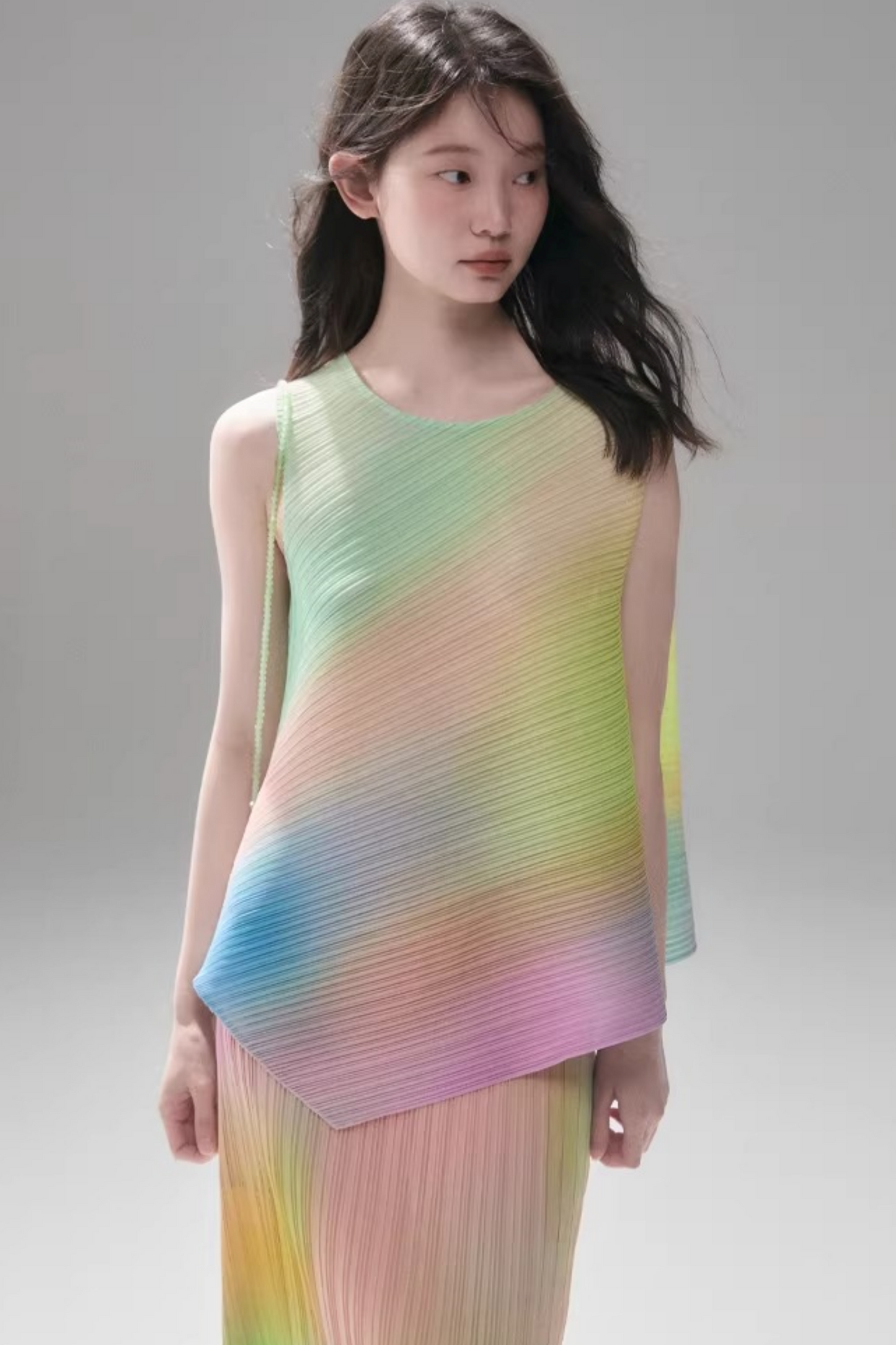 Rainbow Gradient Pleated Vest Set-Up