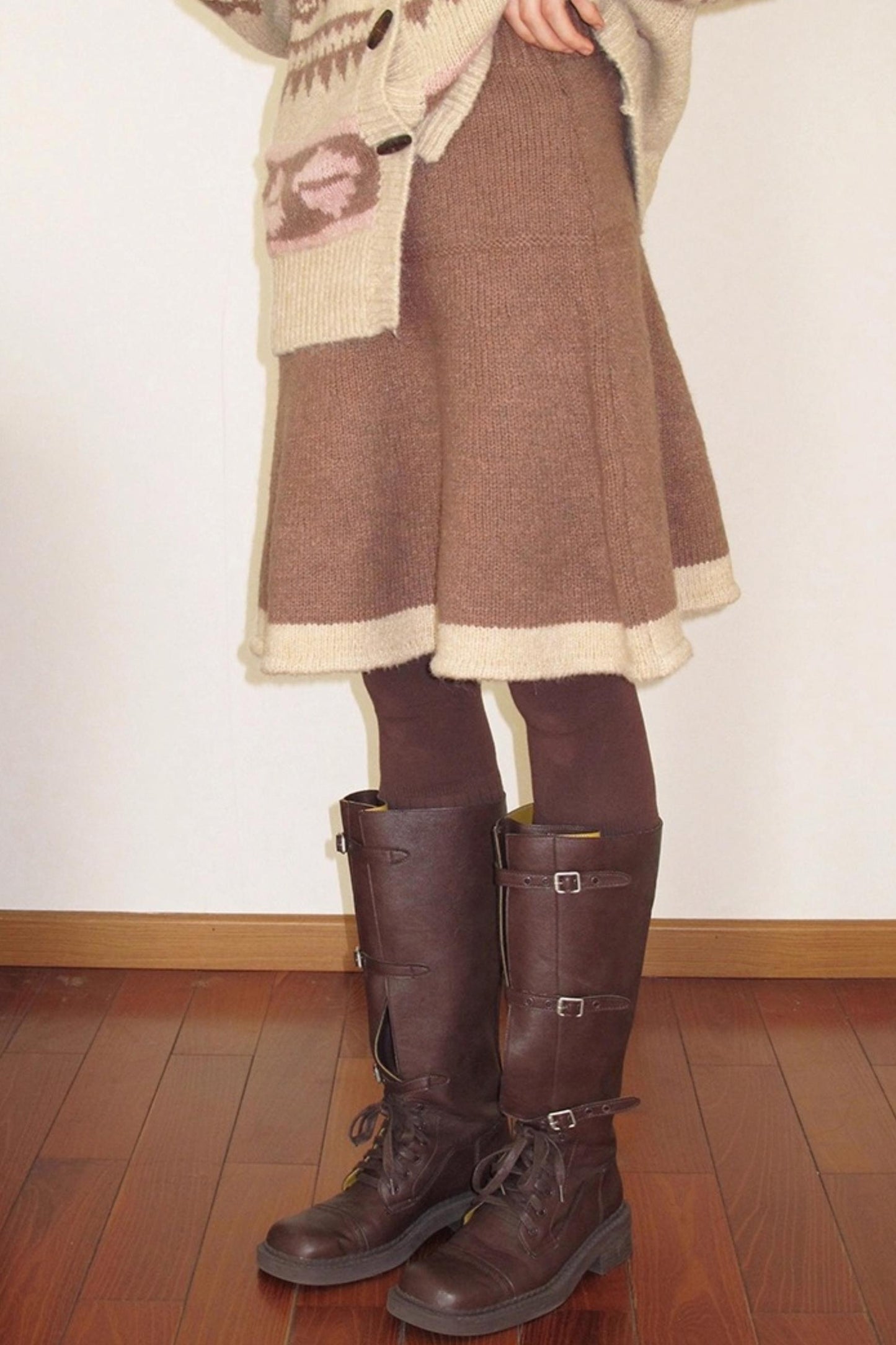 Pinecone Velvet Jacquard Sweater Skirt Set