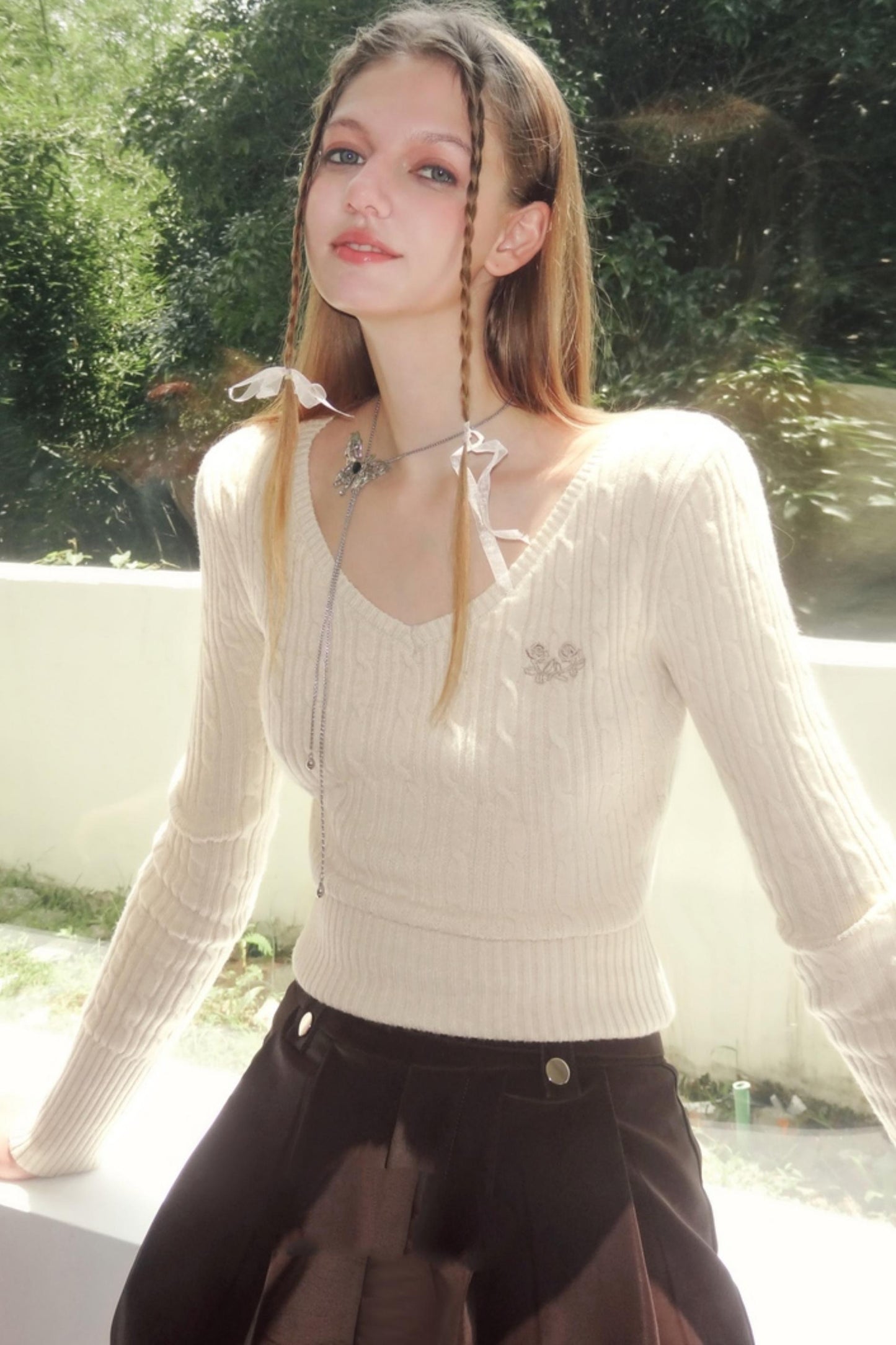 Flower V-Neck Knit Sweater