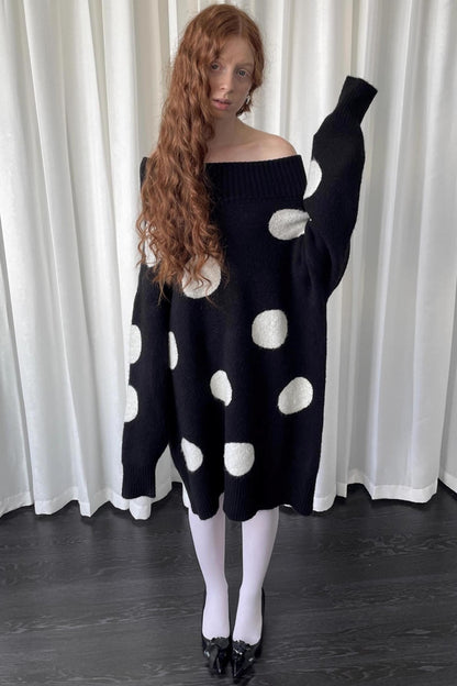 Lazy Pile Collar Sweater