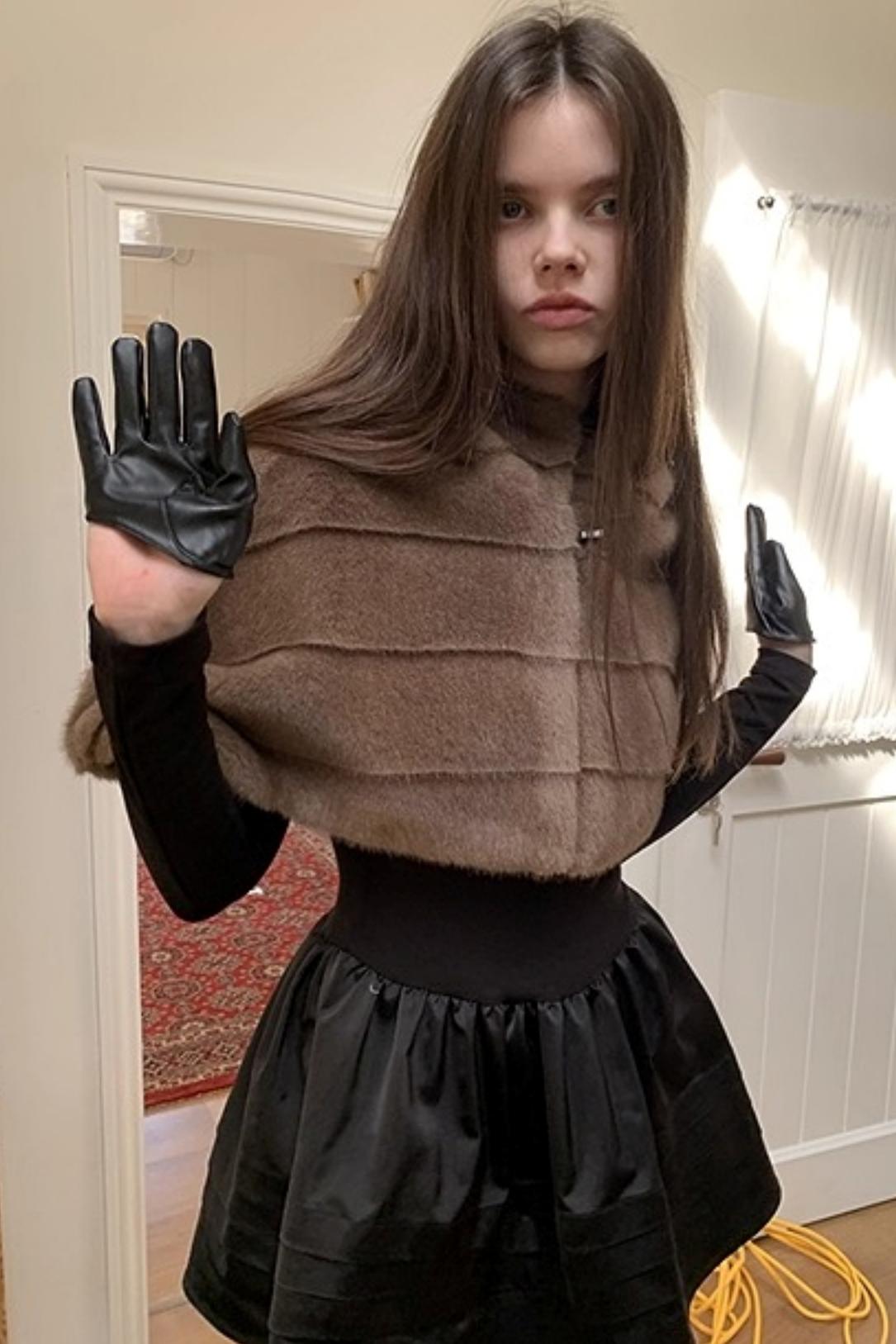 American Retro Fur Hooded Cape Coat