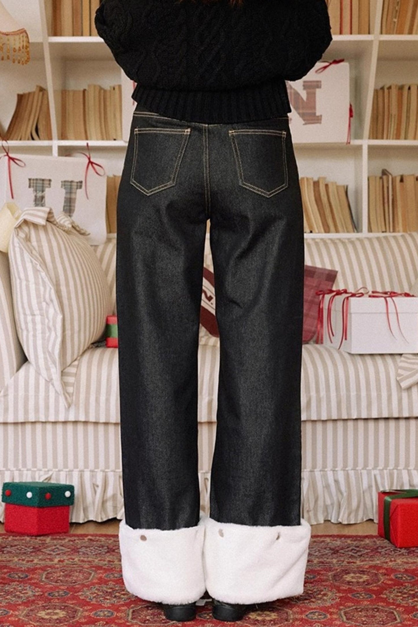 Black Eco-Friendly Frayed Hem Jeans