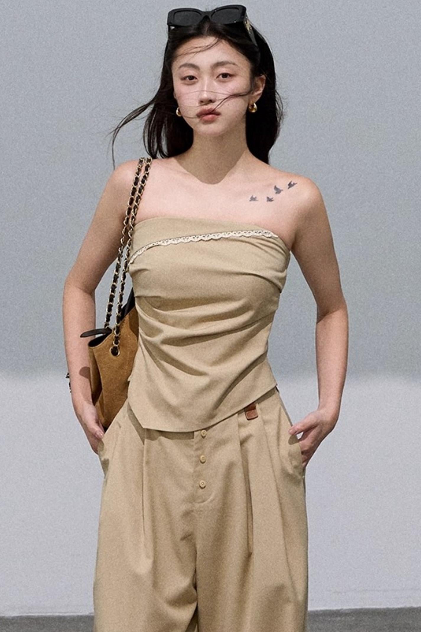 Sleeveless Waist-Cinched Casual Set-Up