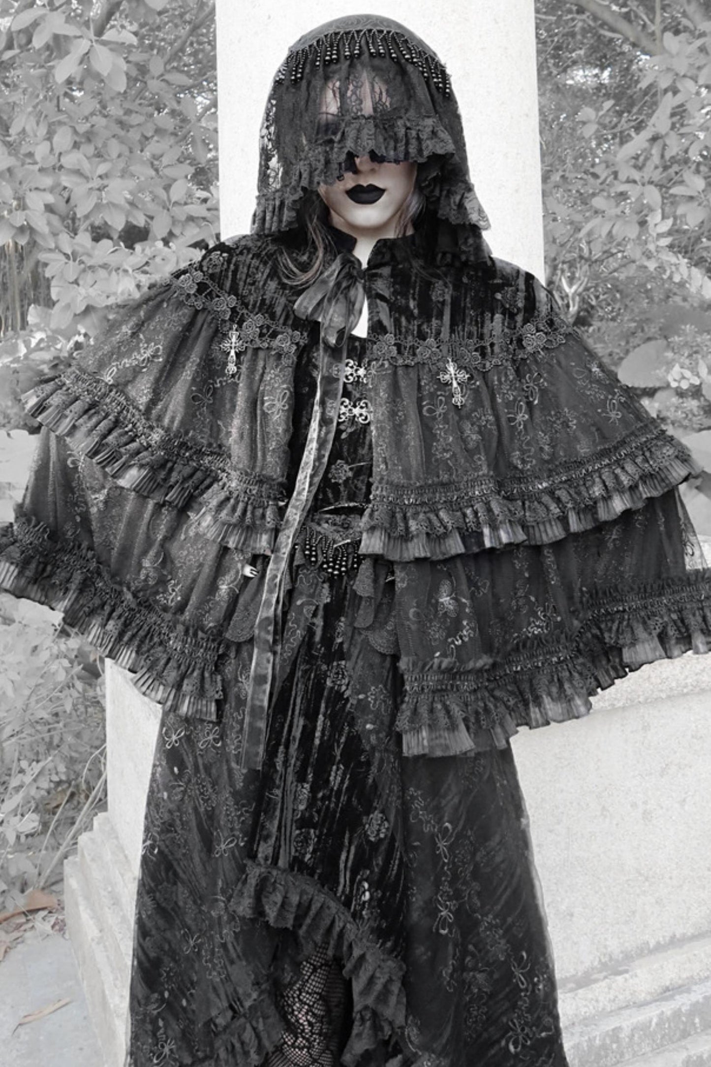 Gothic Dark Pattern Velvet Lace Cape