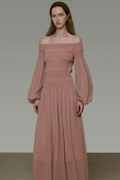 Französisches One-Shoulder-Kleid