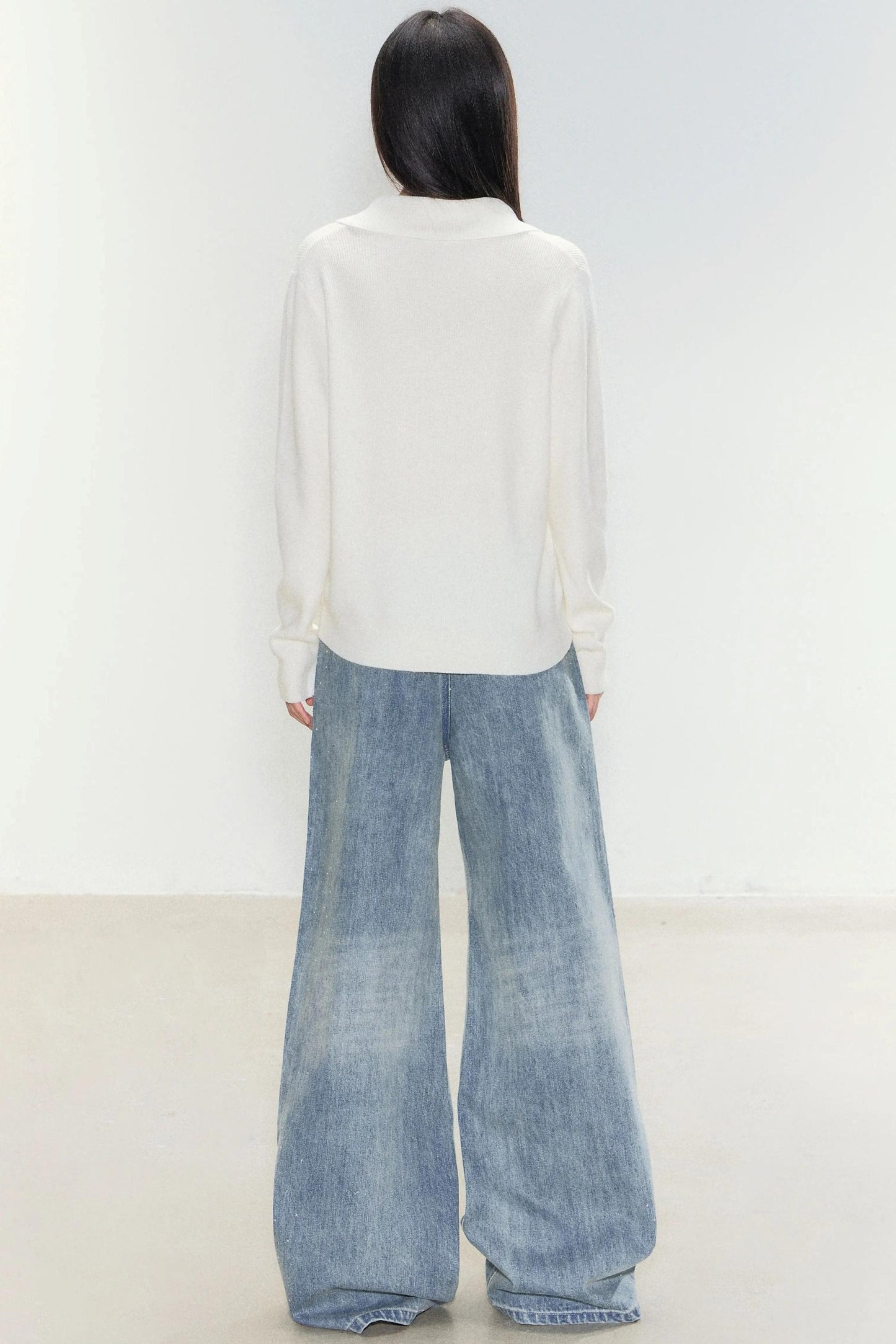 Shining Galaxy Distressed Jeans