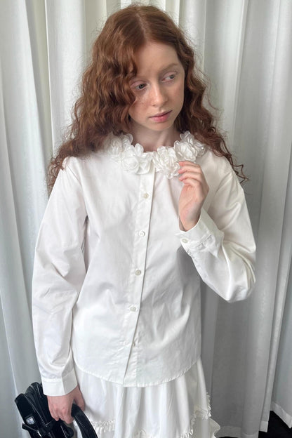 Three-Dimensional White Long Sleeve Shirt