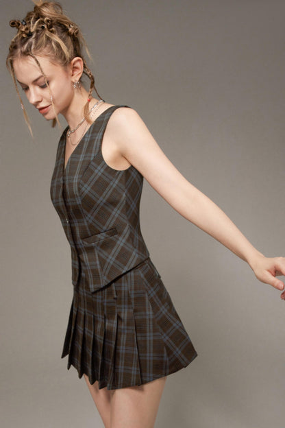 Slim Fit V-Neck Vest