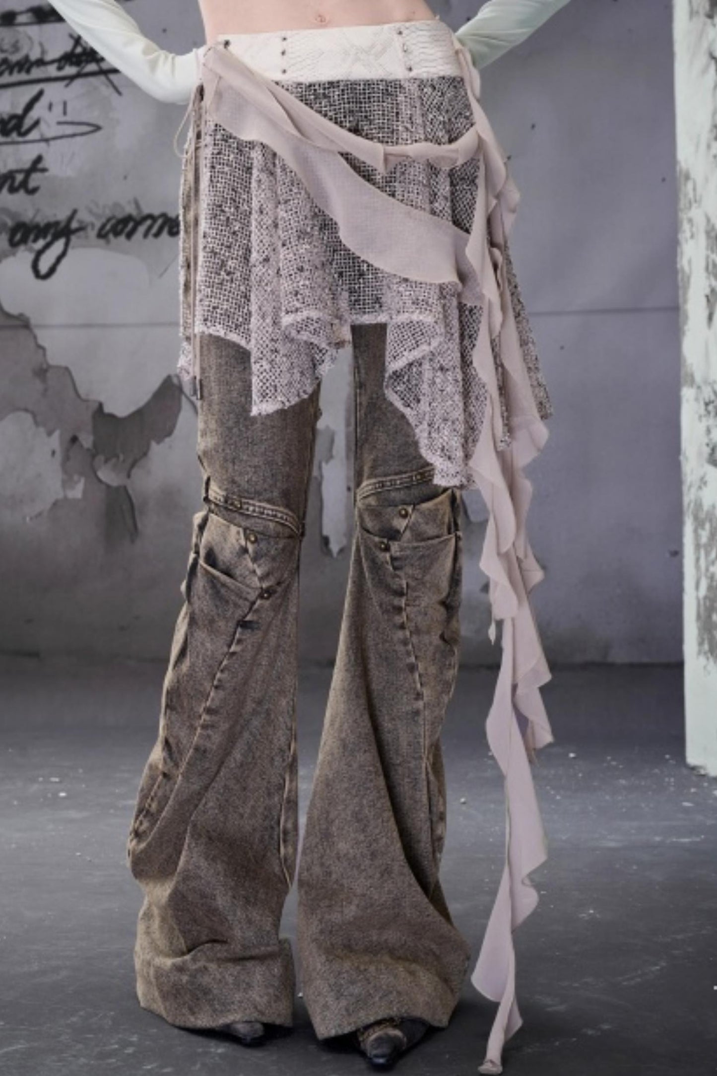 Snake Pattern Patchwork Ruffled Skirt