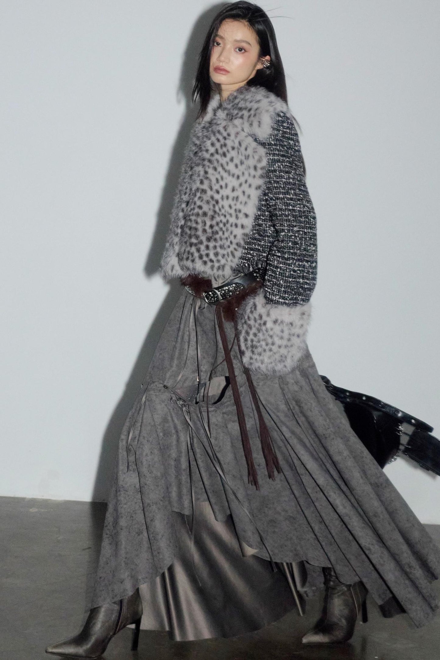 Loose Feeling Irregular Large Skirt