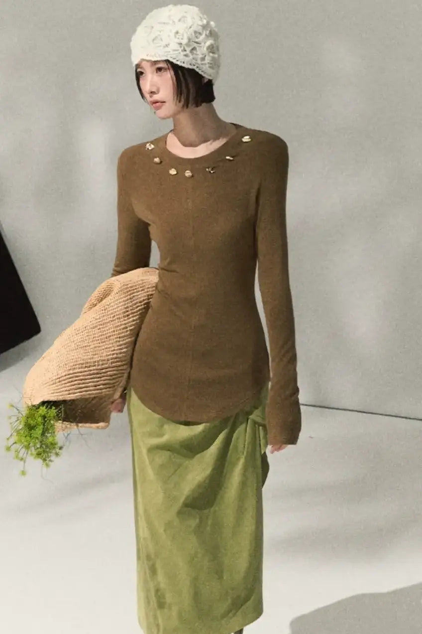 Oak Sculptural Pleated Midi Skirt