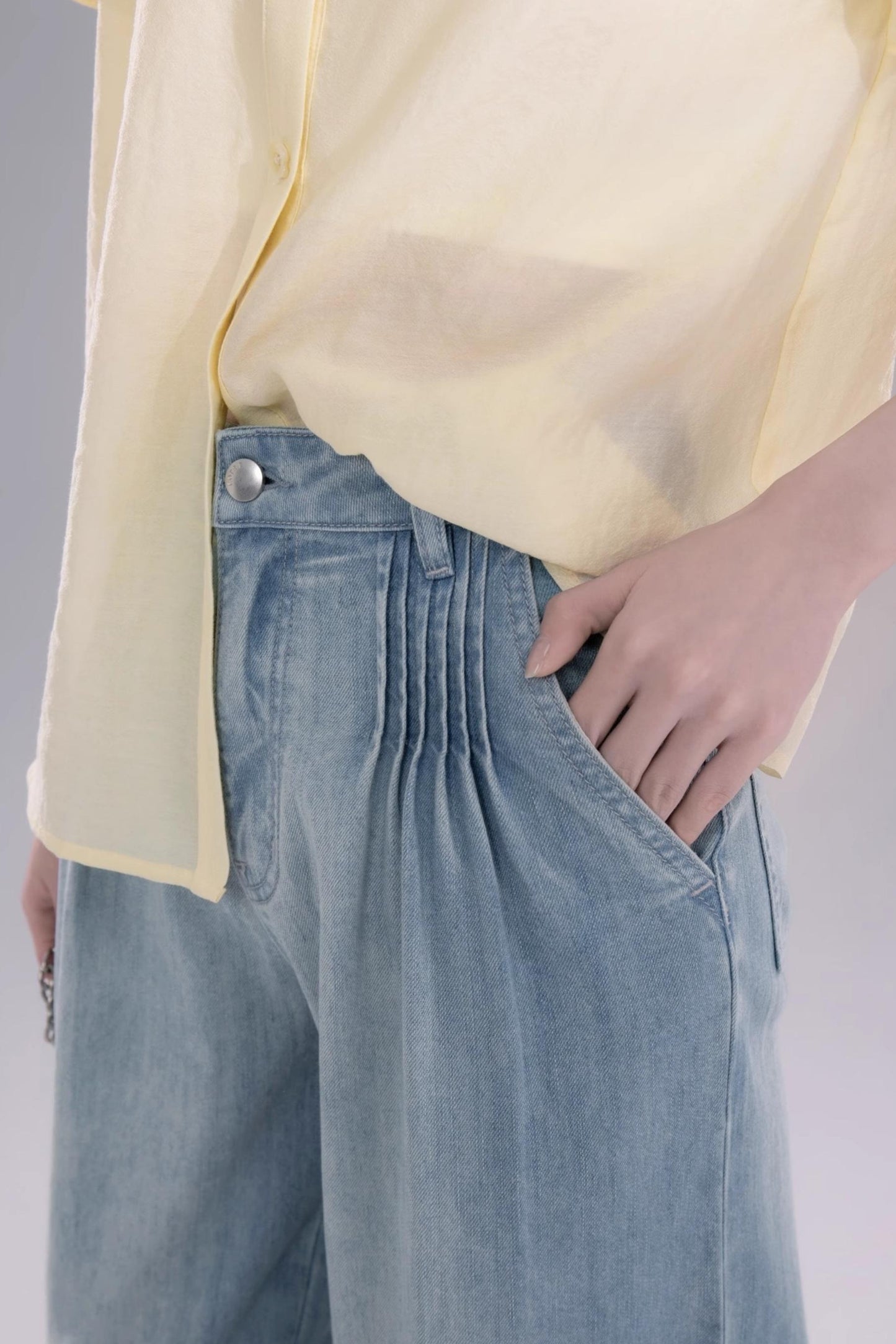 Zero Gravity Wide Leg Jeans