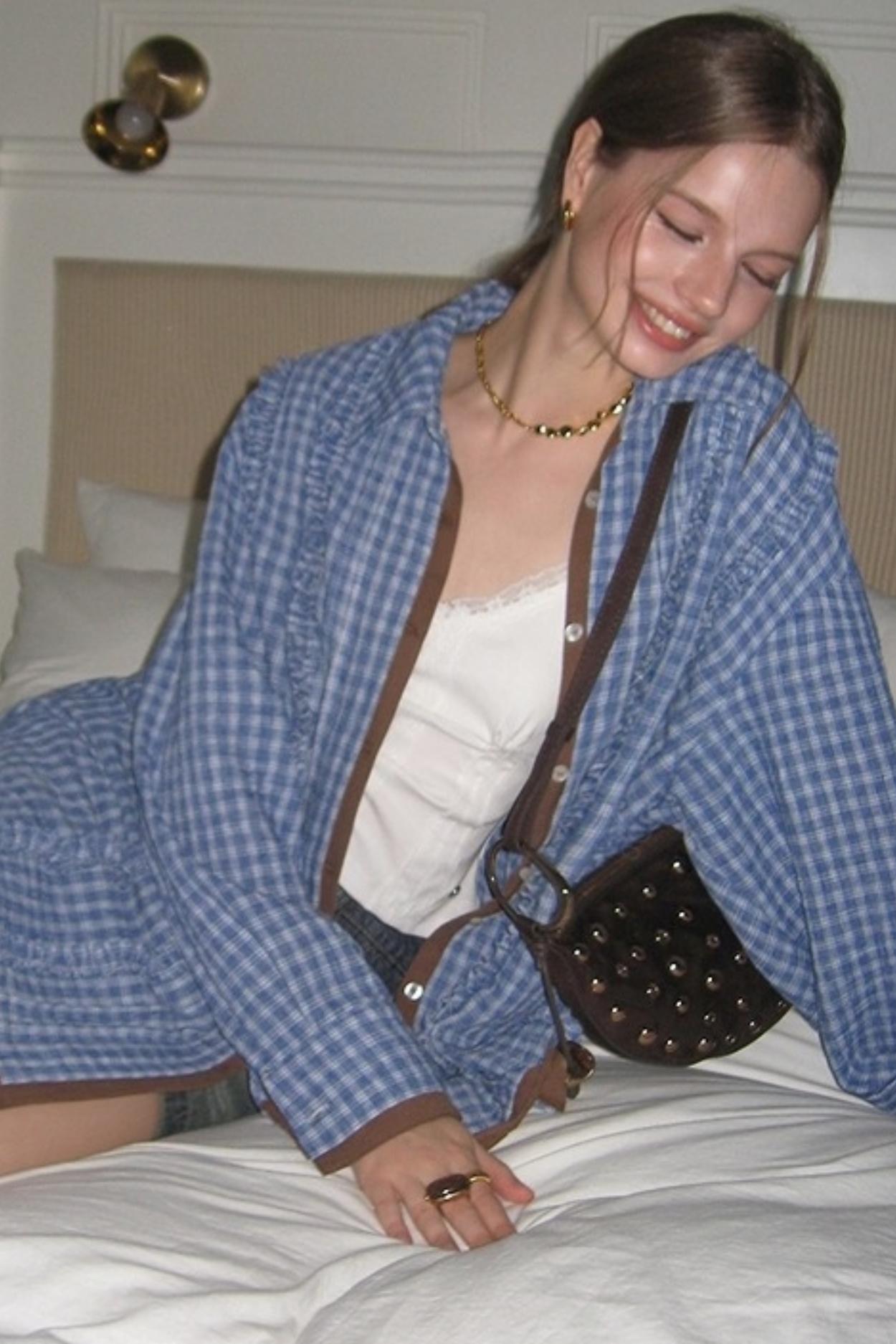 Contrast Fake Two-Piece loose Shirt