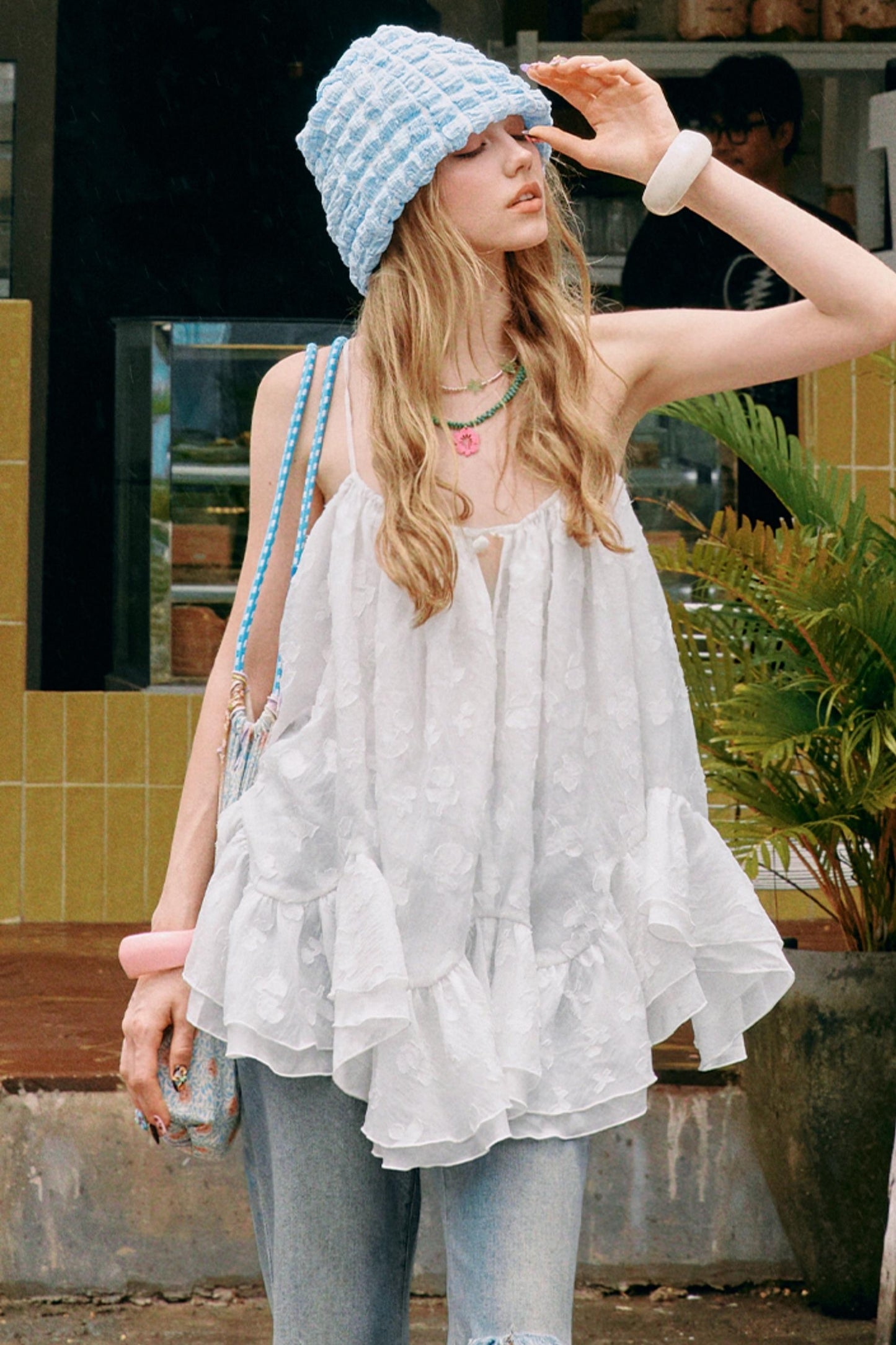 Whirlwind White Tops