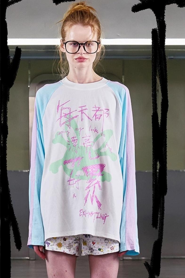 Glitter Print Raglan Sleeve T-Shirt