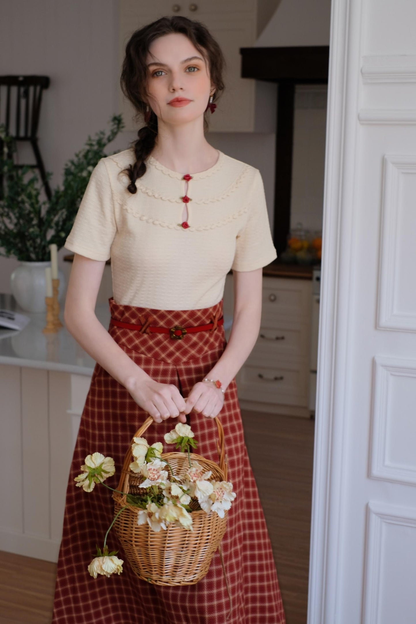 French Lace and High Waist Skirt Set-Up