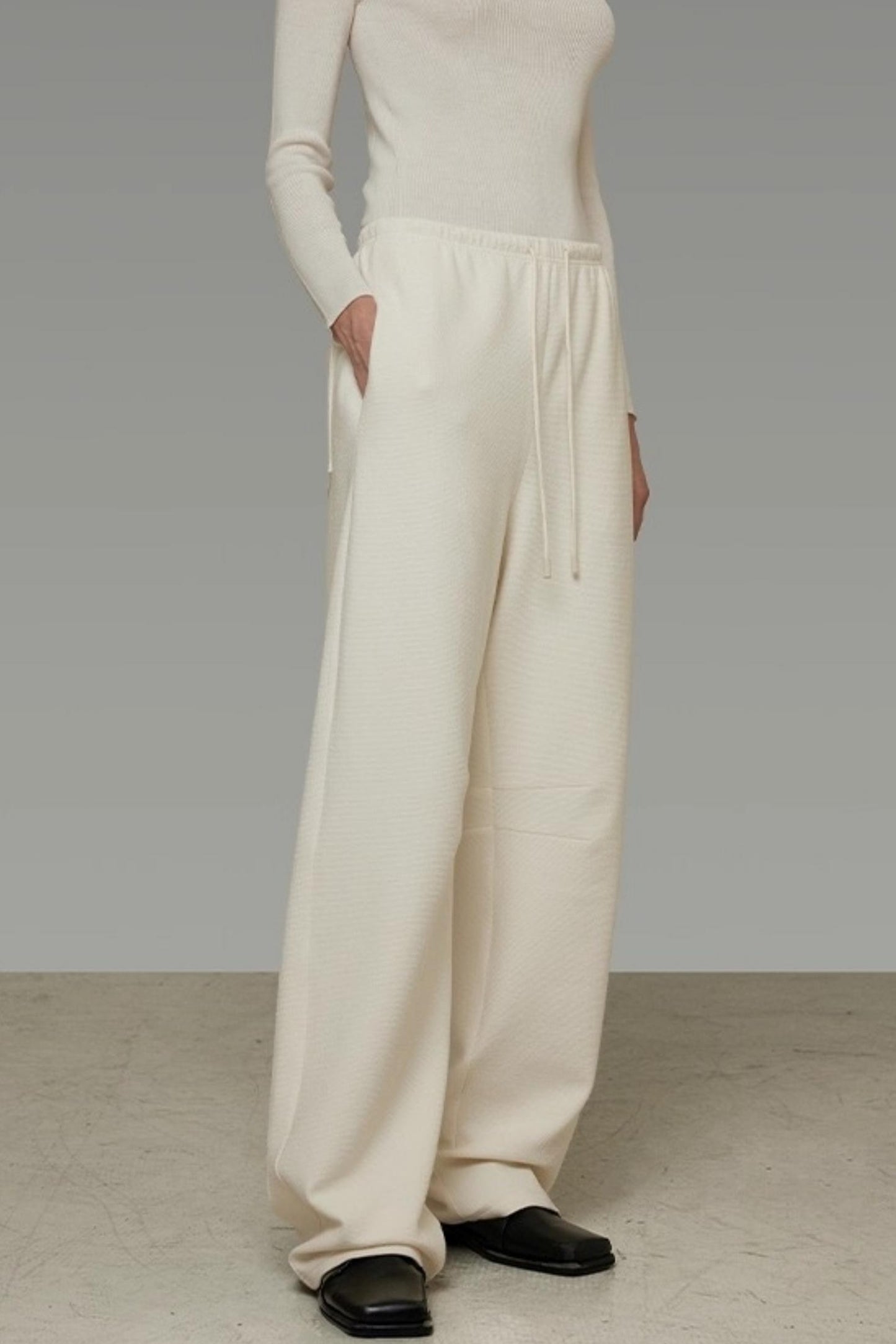 Slimming Drape Straight Wide-Leg Pants