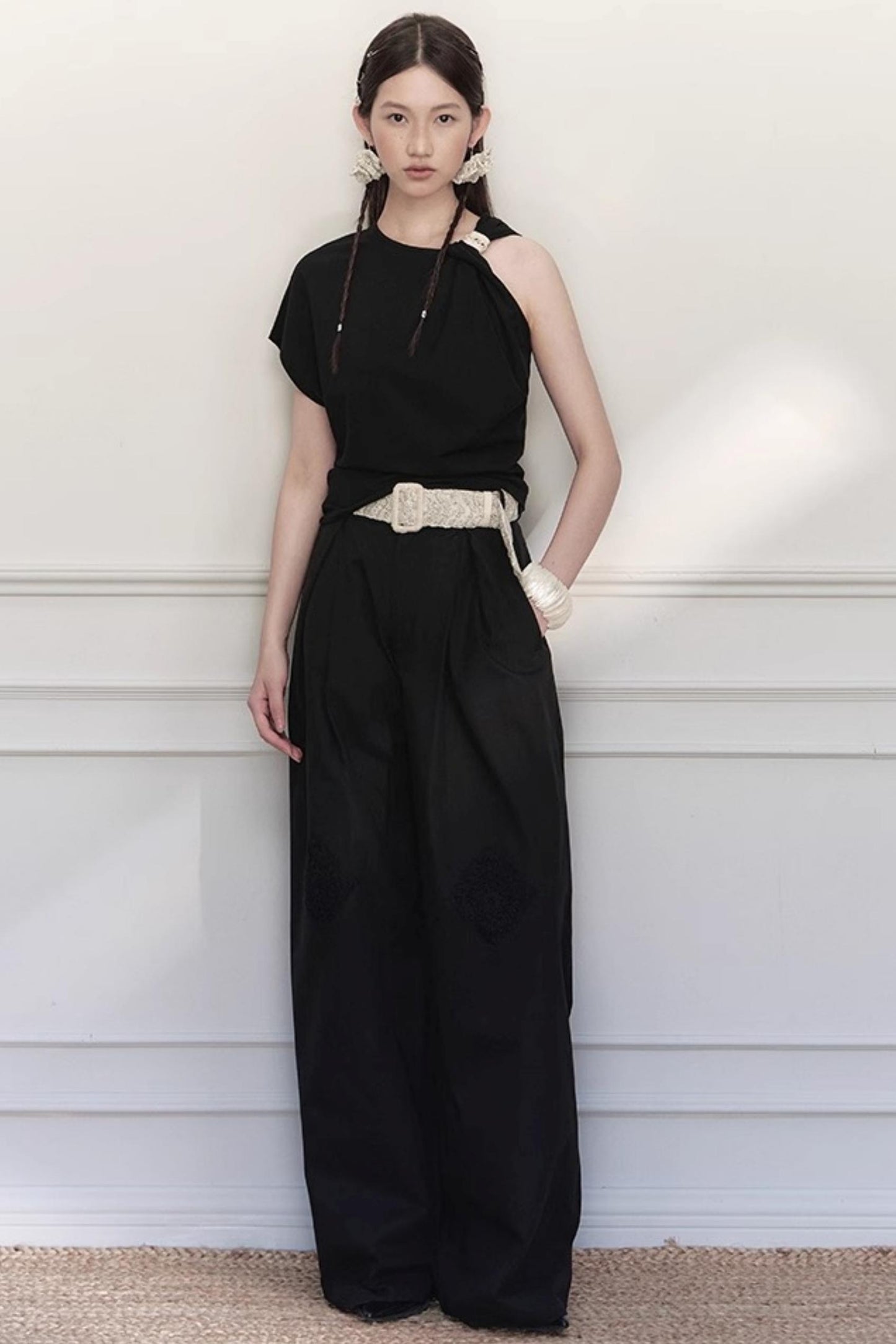 White-Black Cloud Top