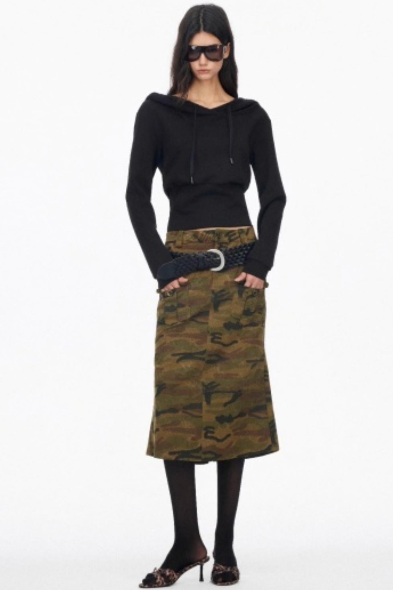 Slim One Shoulder Hoodie