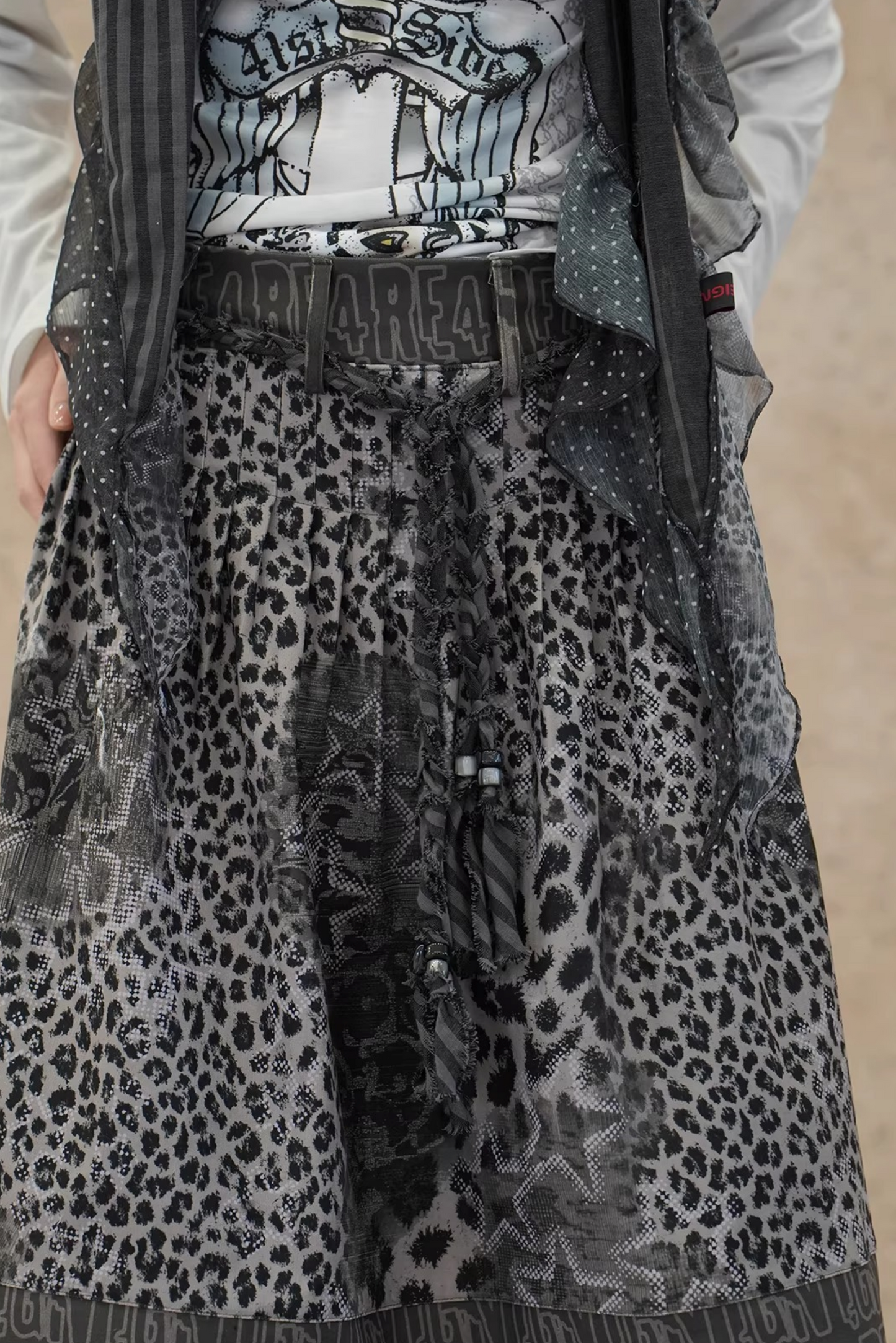 Leopard Graffiti Pleated Skirt
