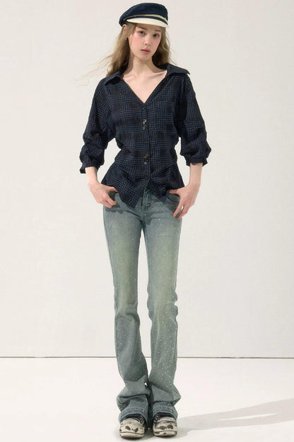 Ausgestellte Denimhose mit Strass