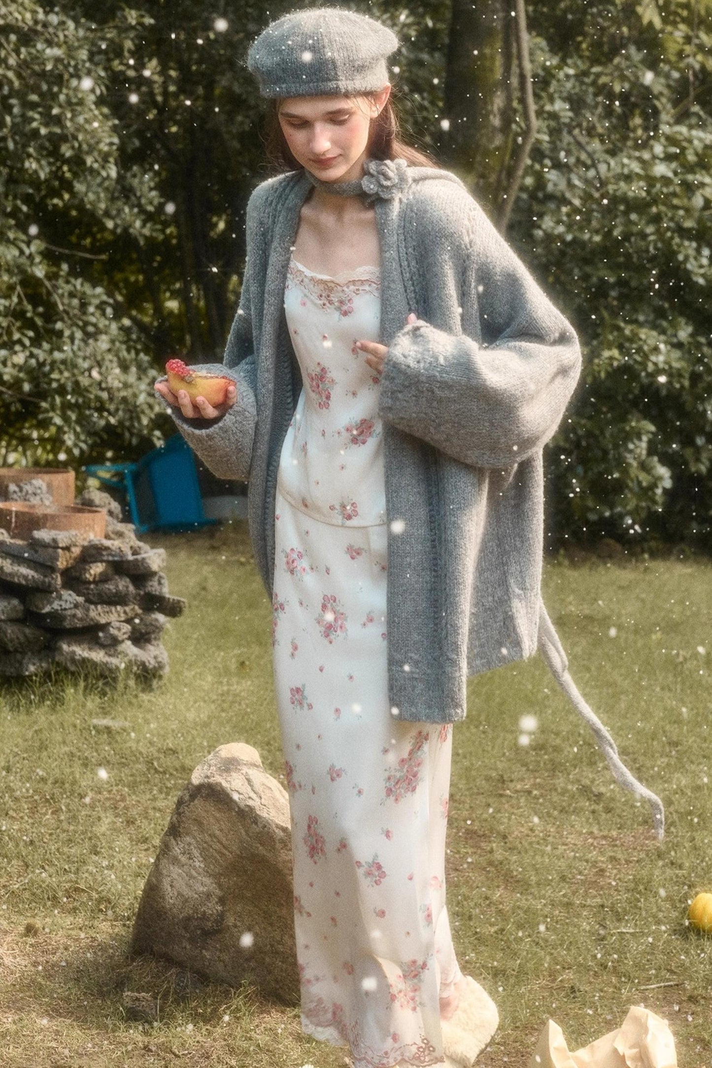 Comfortable Baby Powder Top & Skirt Set-Up