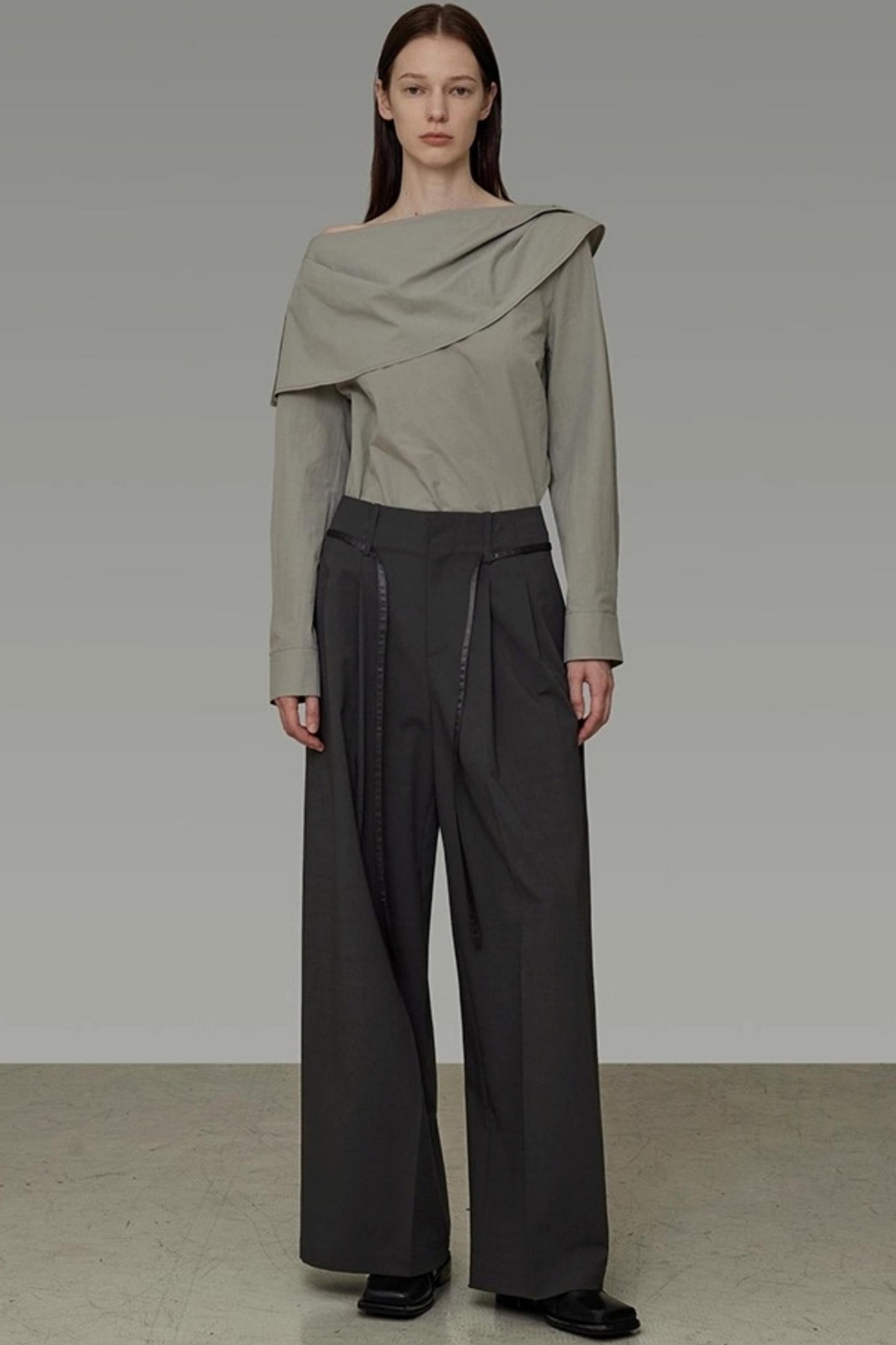 Double-Neck Slanted Shoulder Shirt