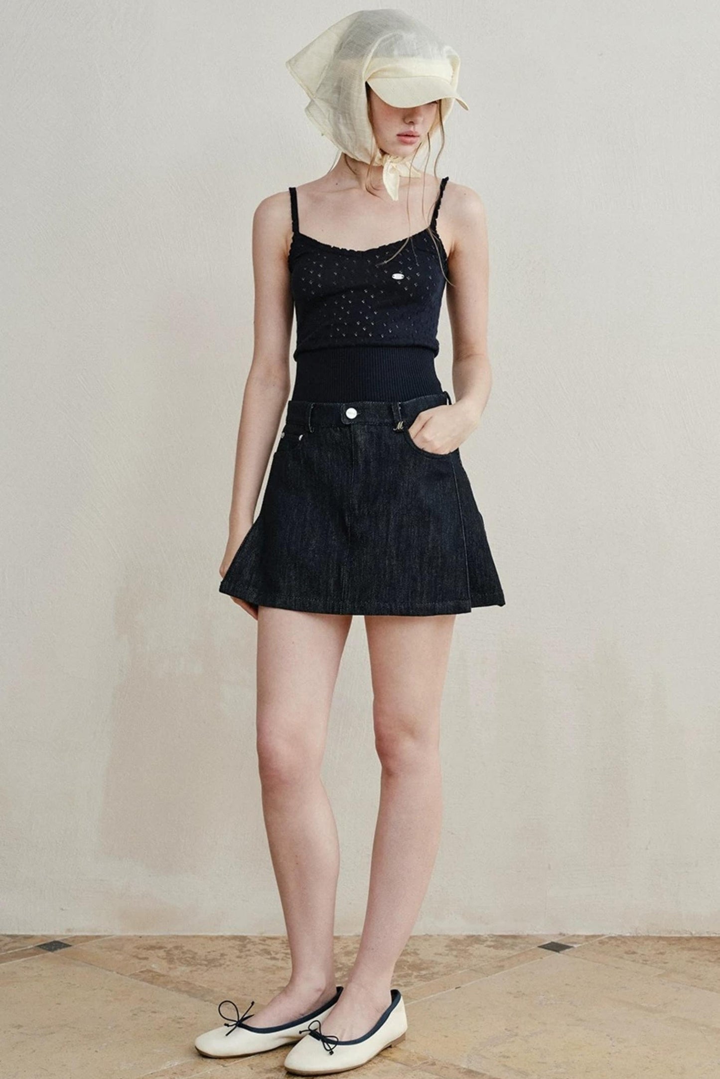 Retro Lace Knitted Vest