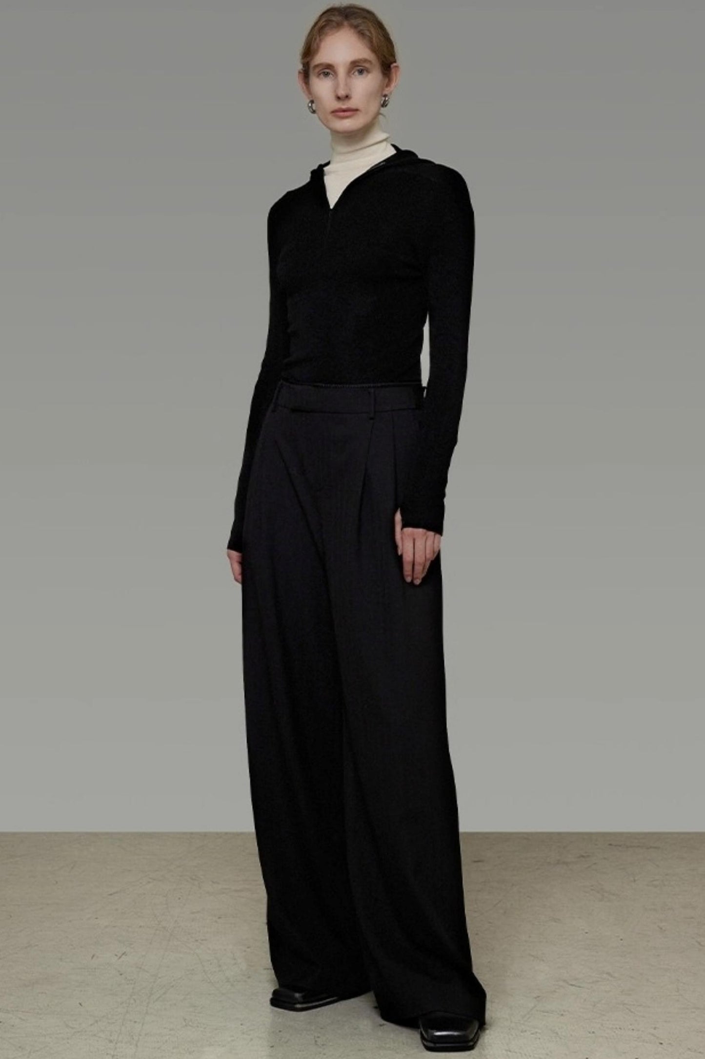 Slim Knitted Base Sweater