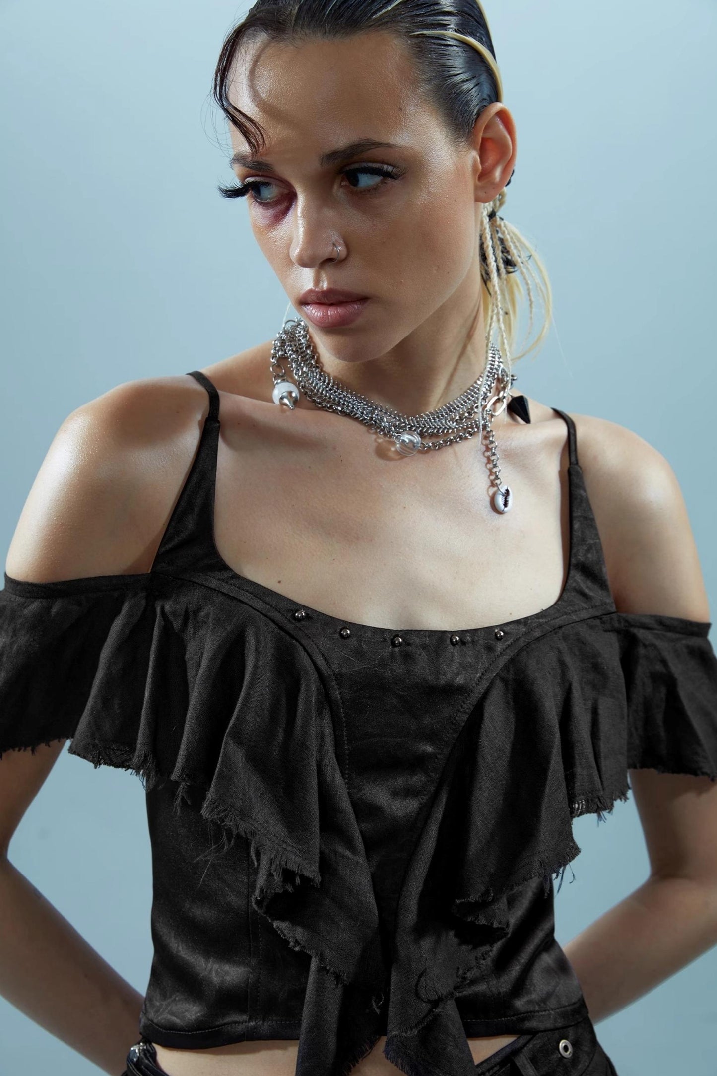 Spectacular Linen Skirt Set-Up