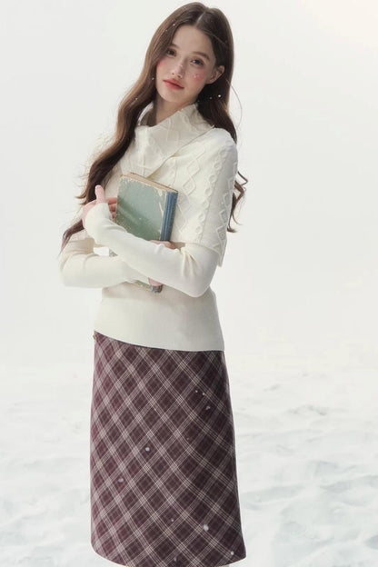 Retro Twist-Knit Cape Sweater