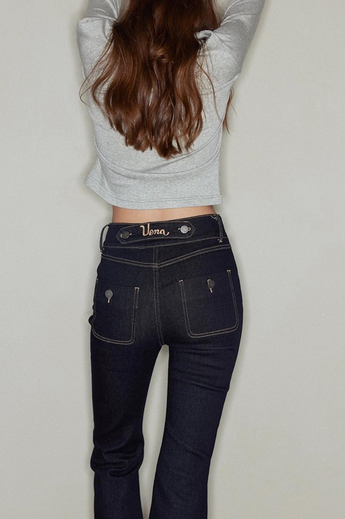 Irregular Topline Slim Bootcut Jeans