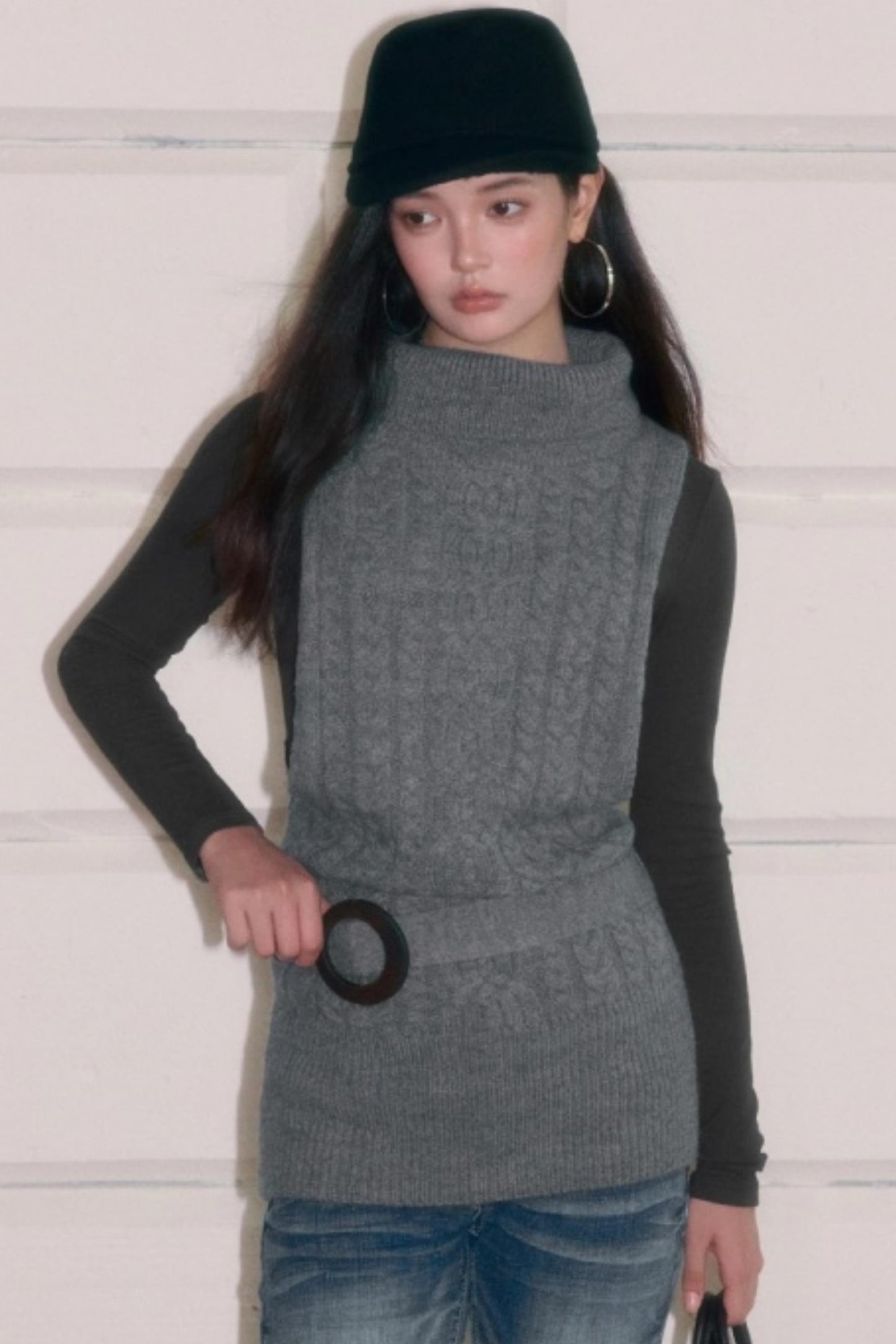 Turtleneck Sleeveless Sweater Vest