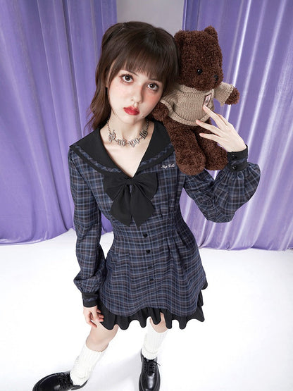 navy collar balloon sleeve plaid dress