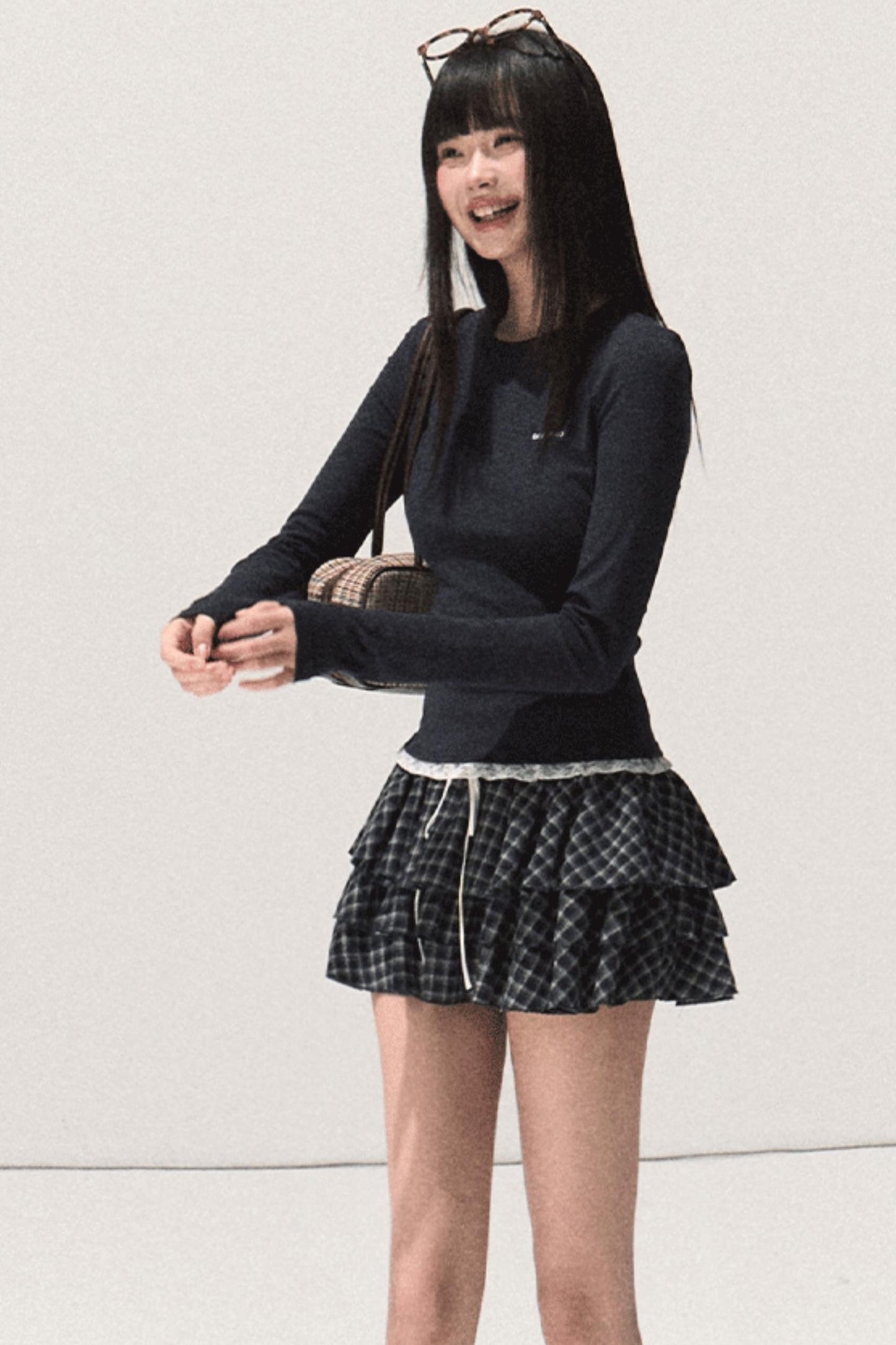 Good Weather Lace Slim Waist Long Sleeve T-Shirt