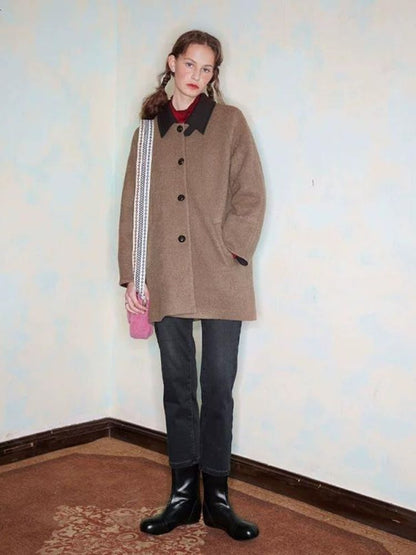 Mid-length warm fitted coat