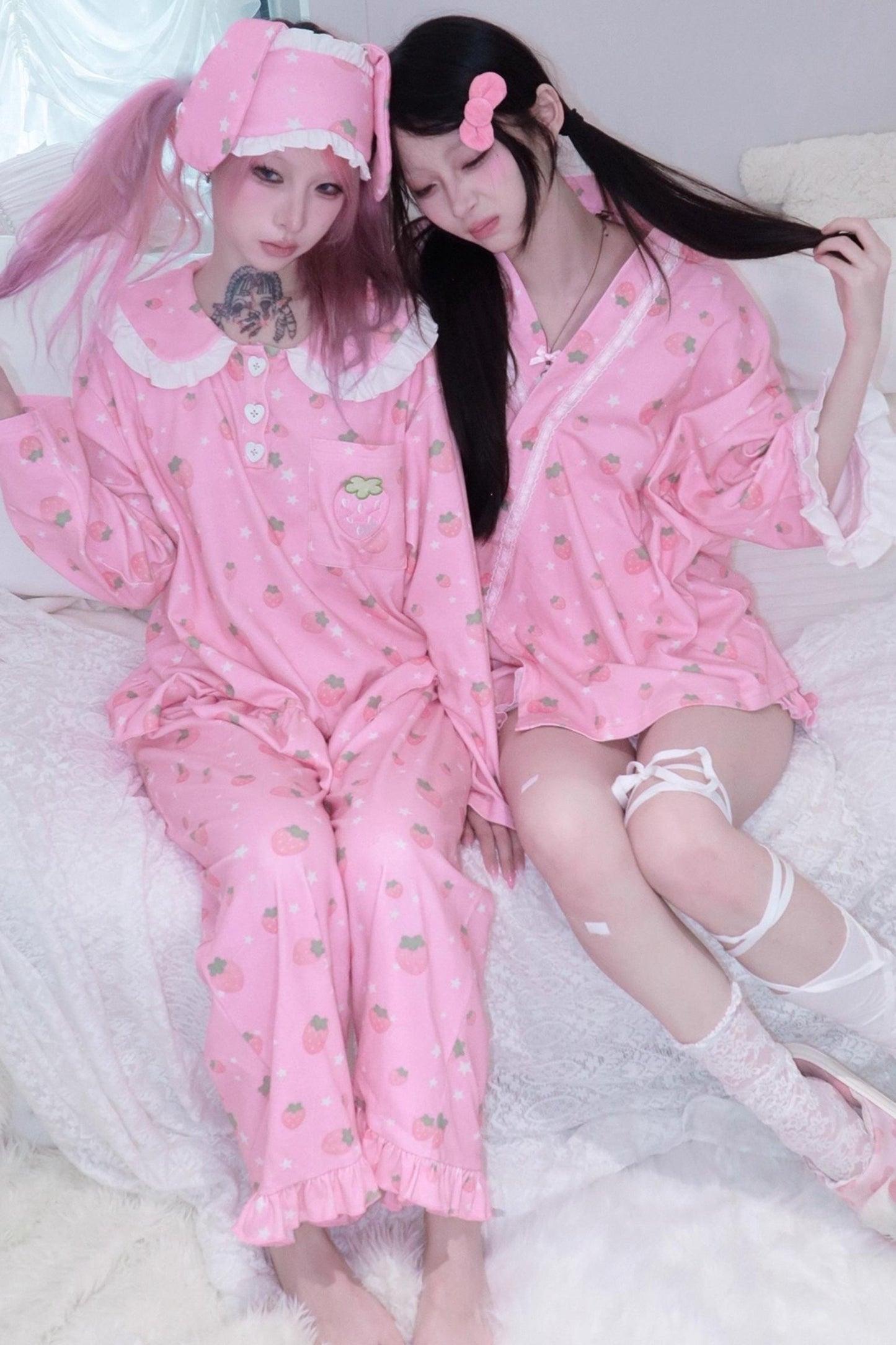 Soft Strawberry Star Pajamas Set-Up