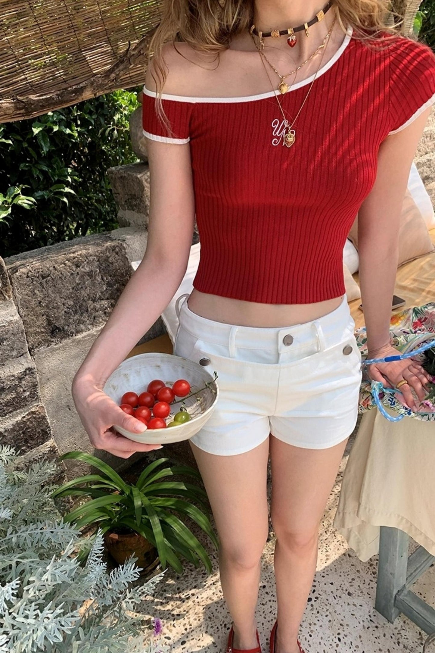 Wave Vintage Letter Embroidery Slim T-Shirt